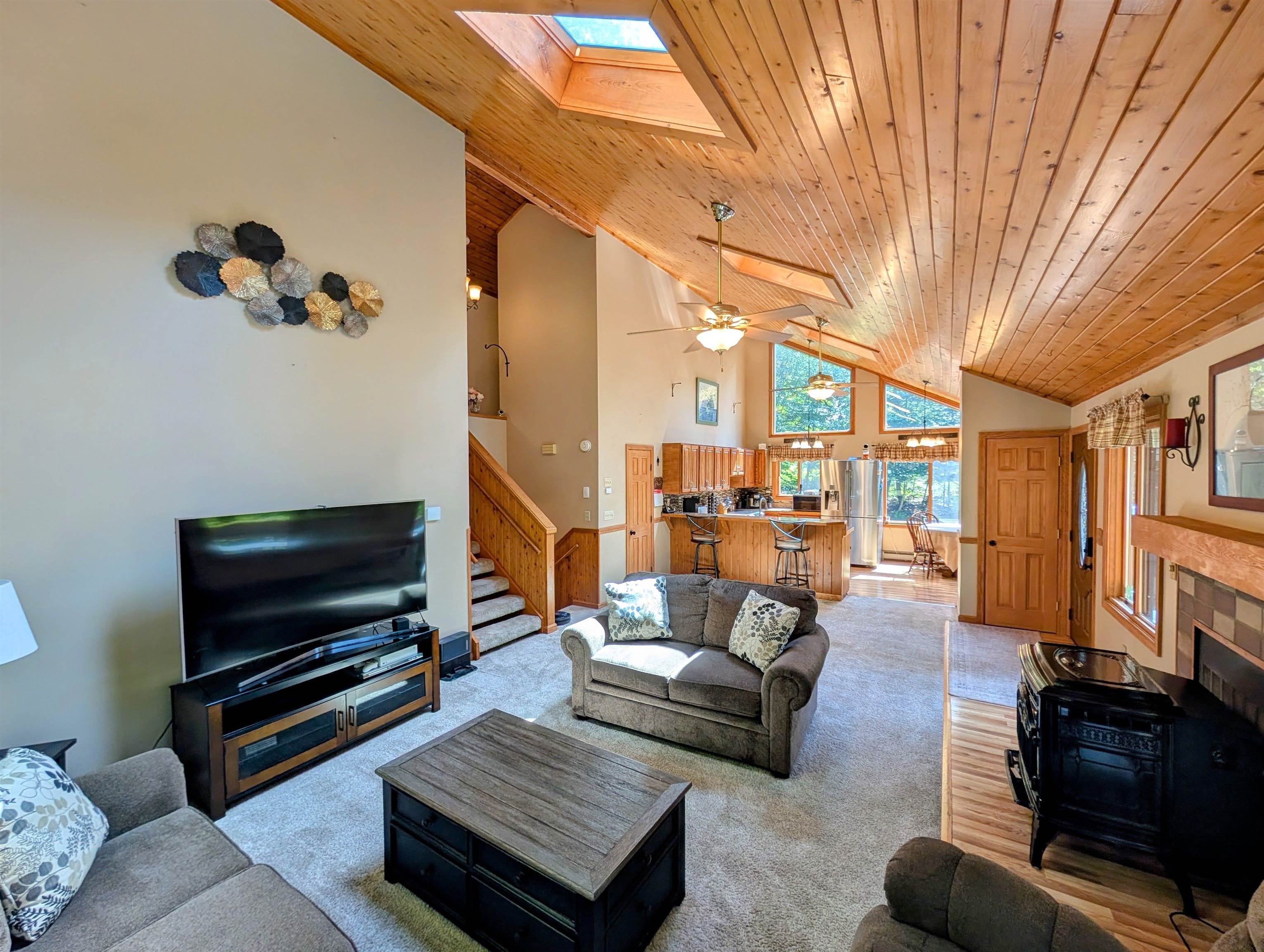 63 Kinsman Road Property Photo 10
