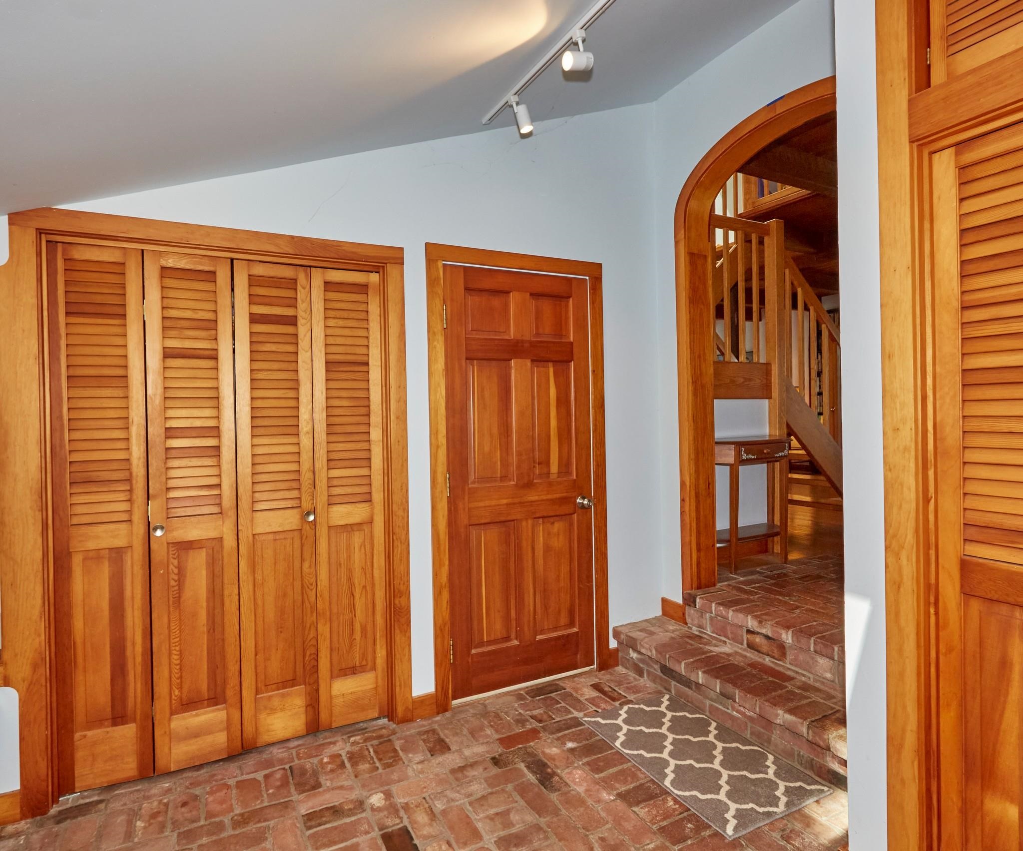 106 Westminster Road Property Photo 19