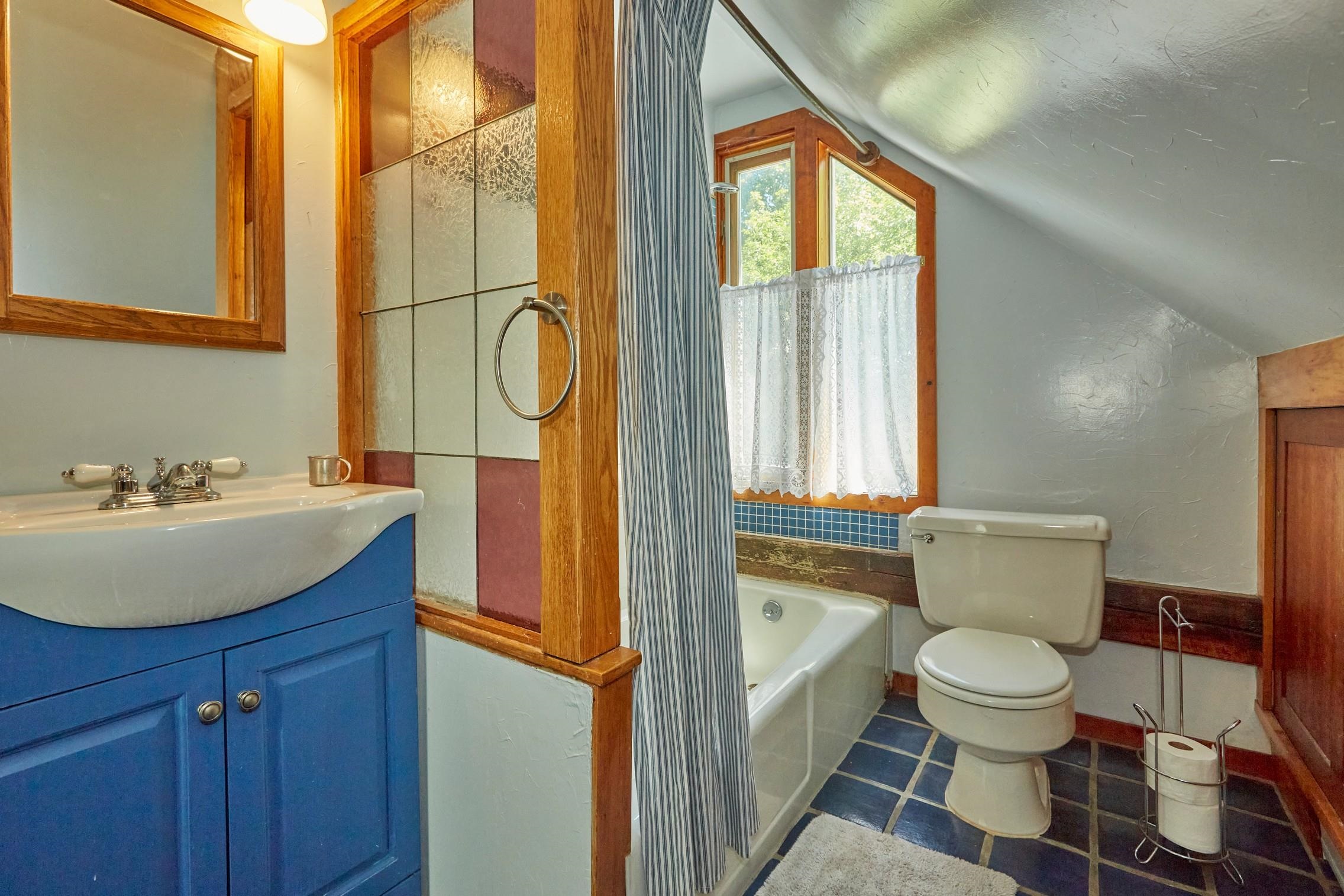 106 Westminster Road Property Photo 44