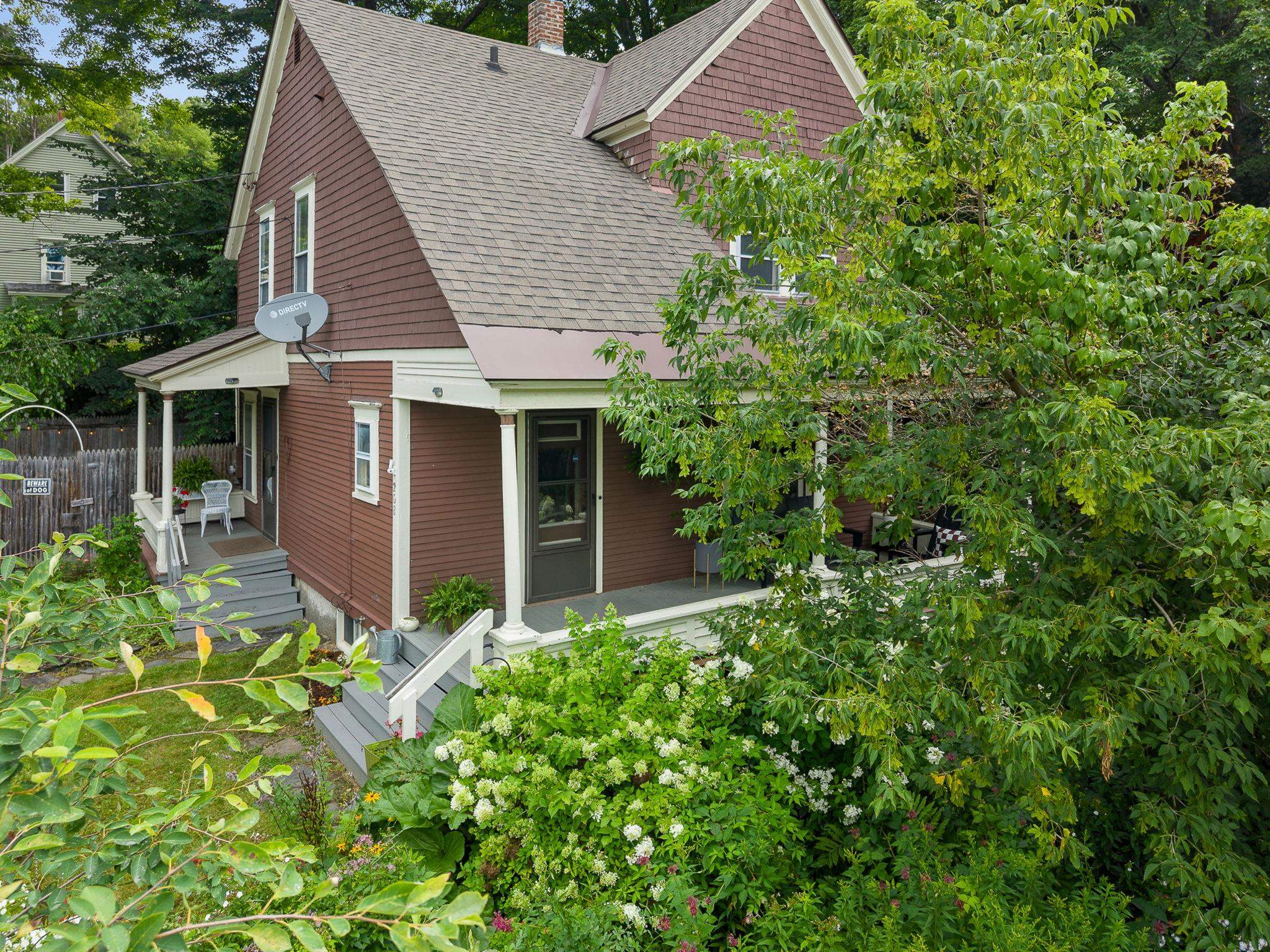 208 Elm Street Property Photo 6