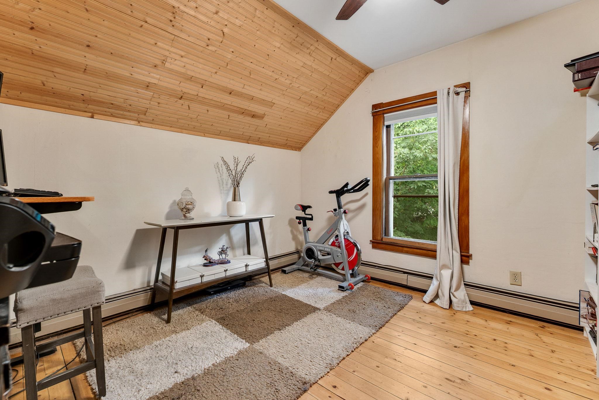 208 Elm Street Property Photo 36