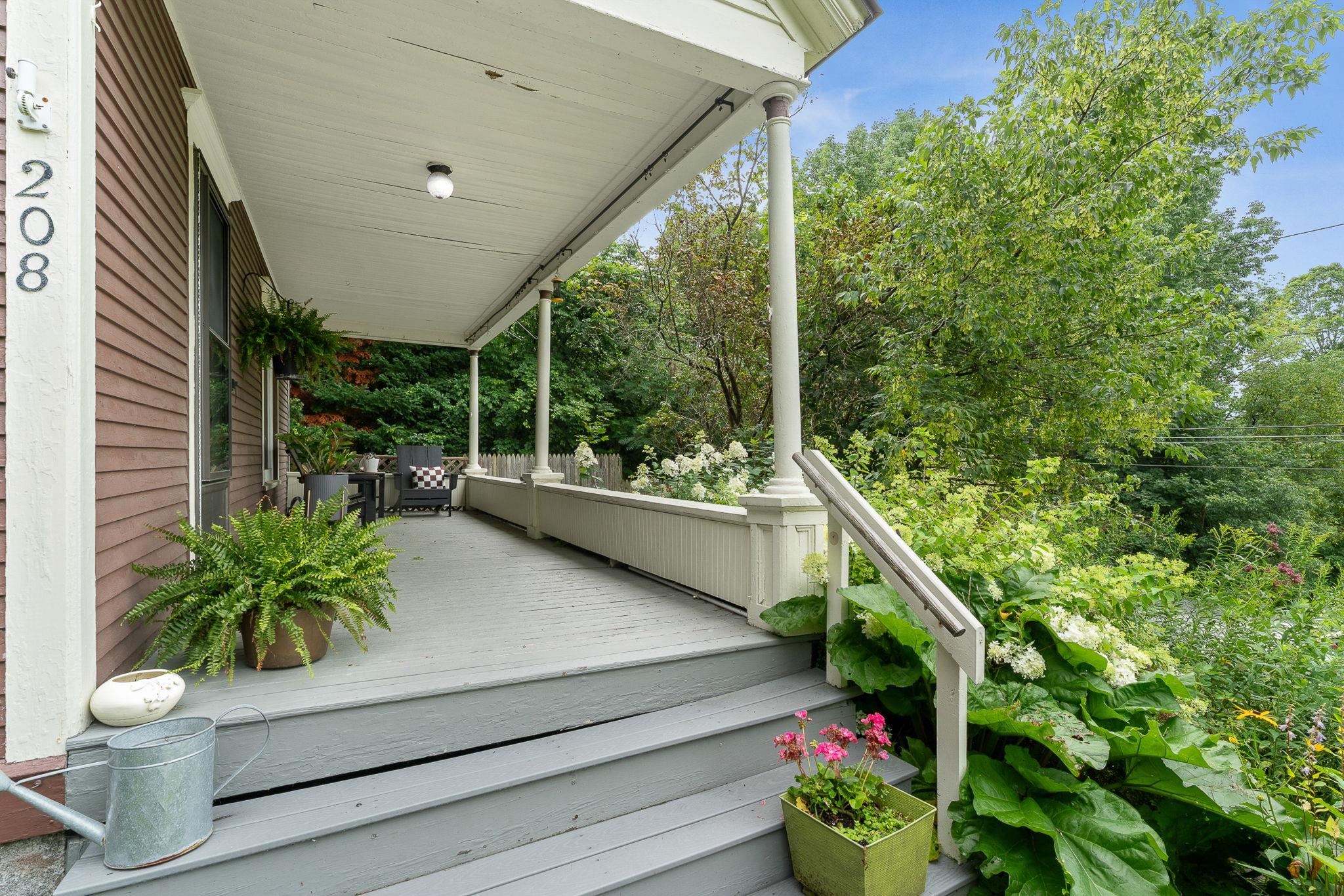 208 Elm Street Property Photo 47