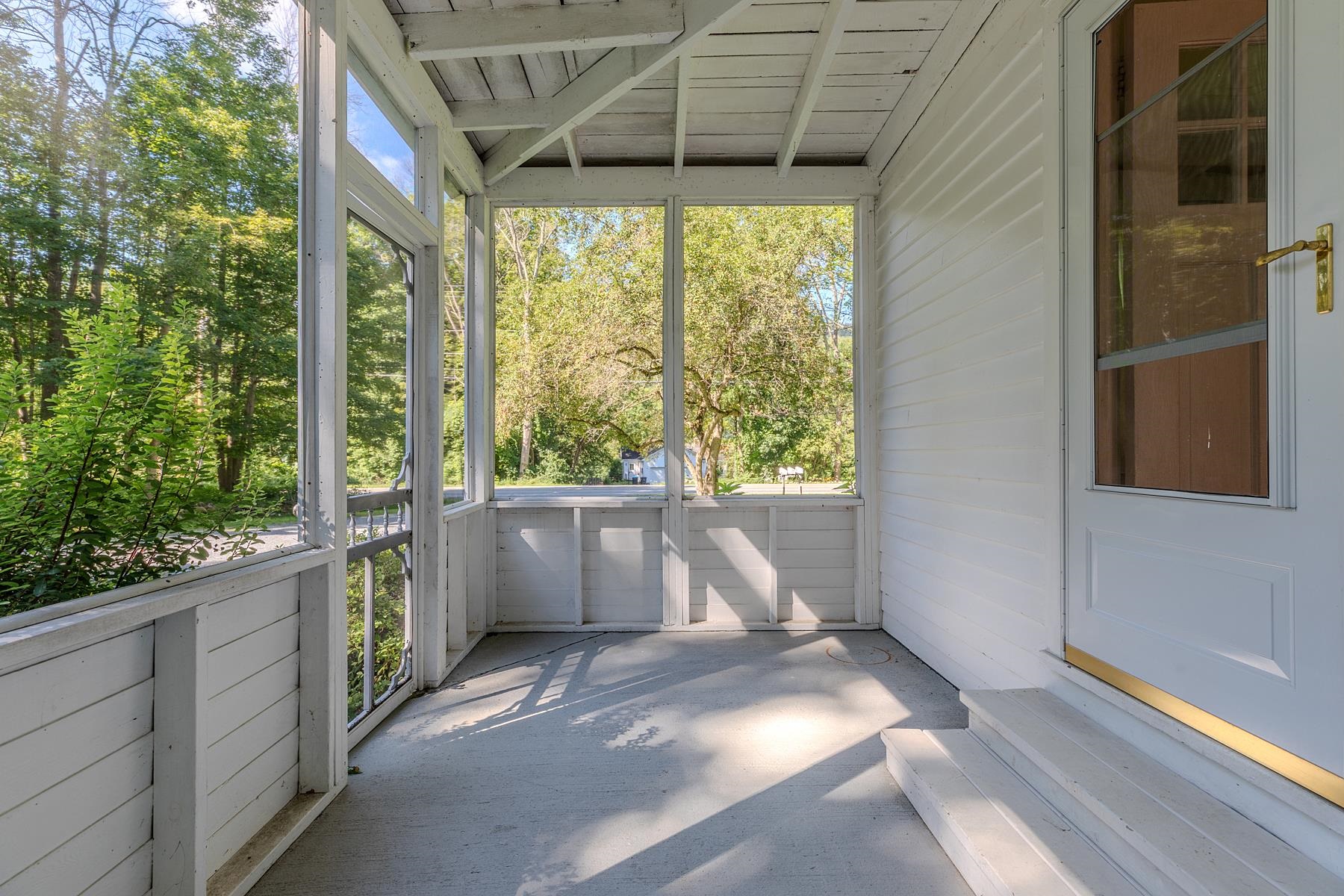 2984 Vt Route 313 Property Photo 37