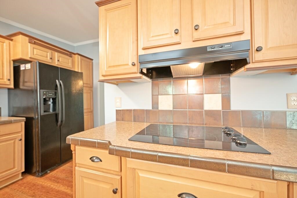 90 Alison Drive Property Photo 6