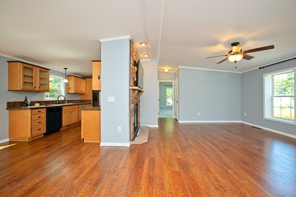 90 Alison Drive Property Photo 9