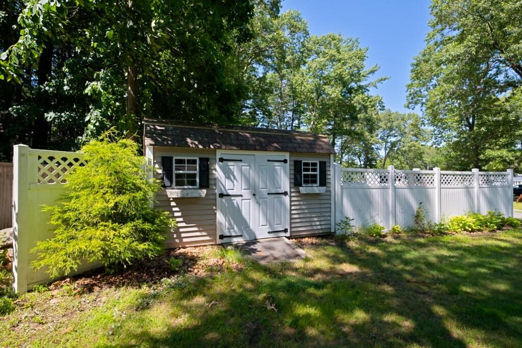 90 Alison Drive Property Photo 50