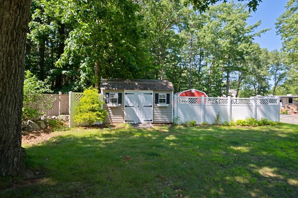 90 Alison Drive Property Photo 51