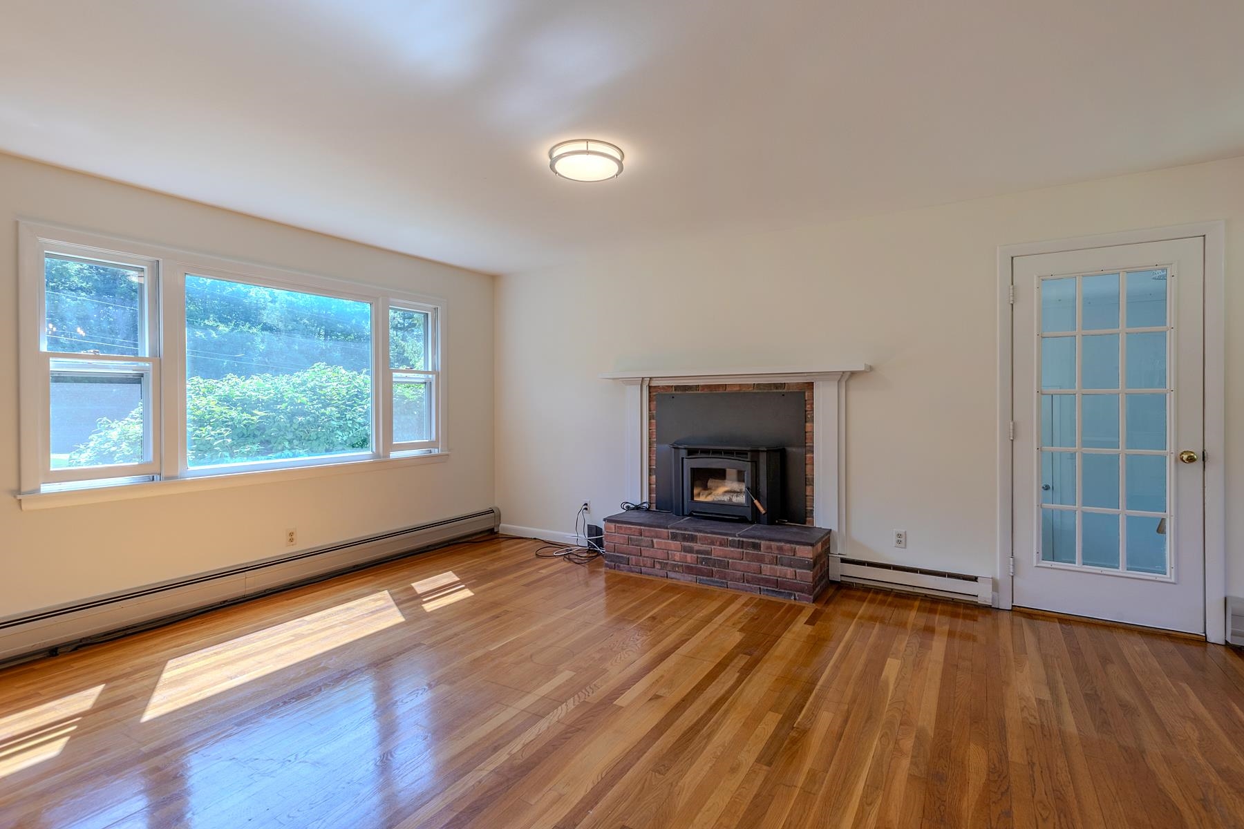 37 Brookside Road Property Photo 8