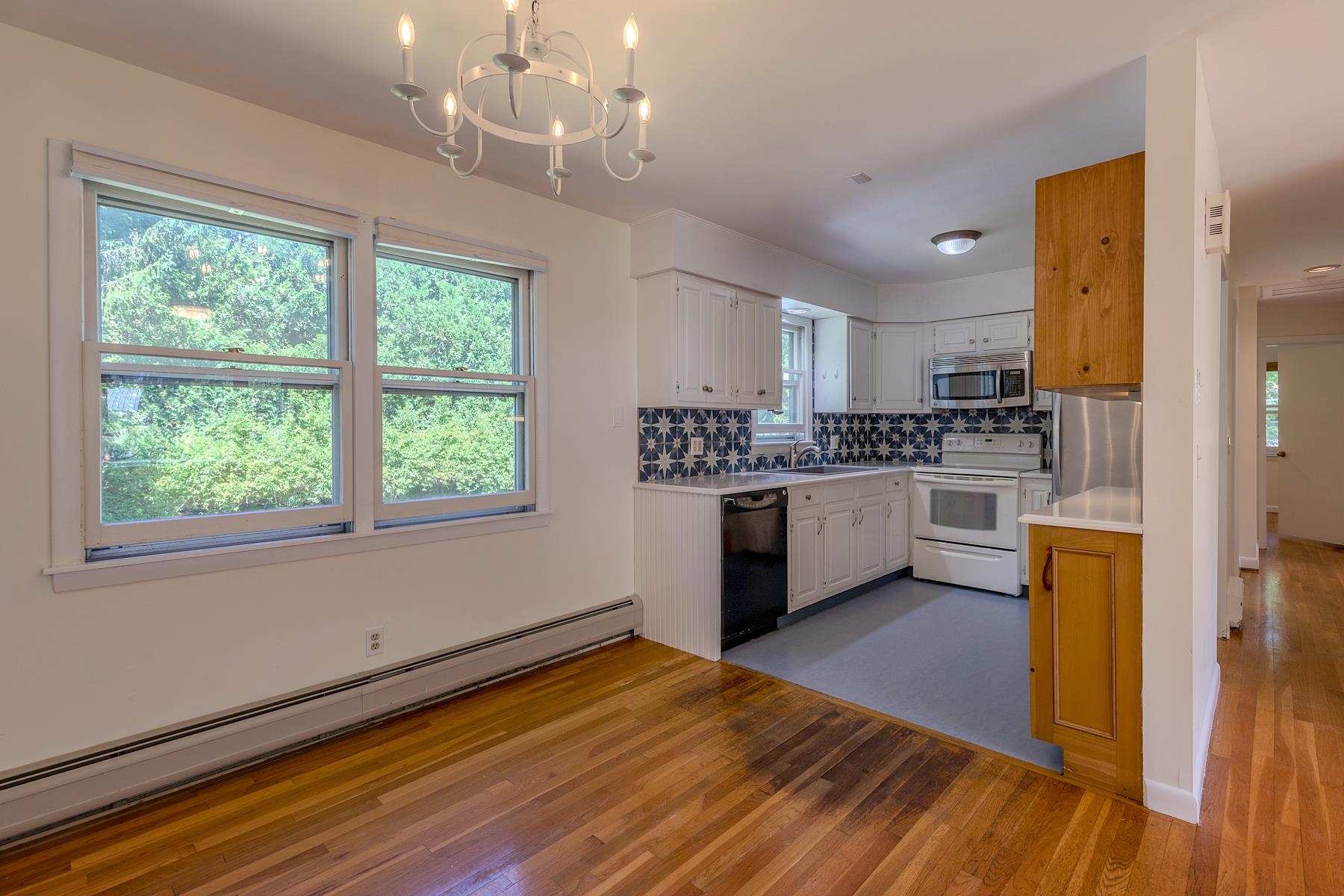 37 Brookside Road Property Photo 12