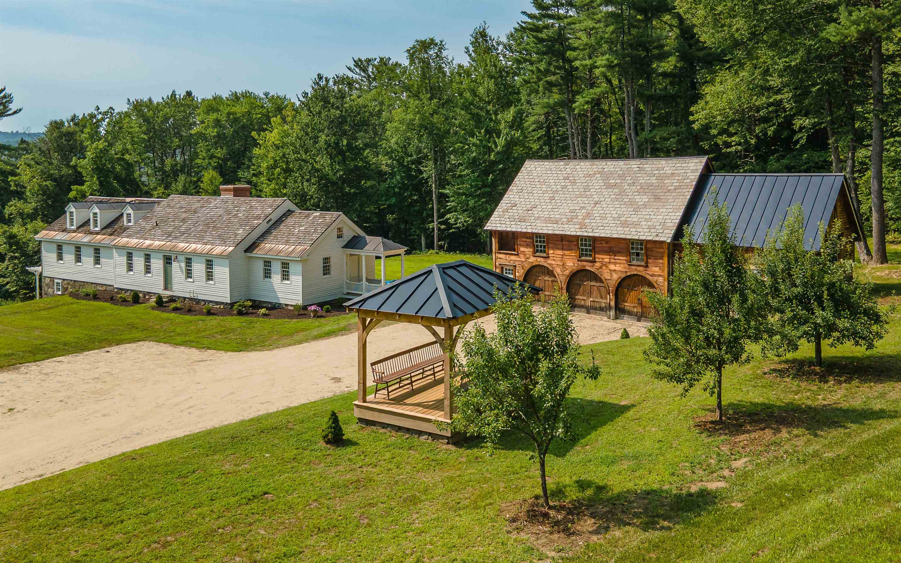 3 Apple Hill Property Photo 1