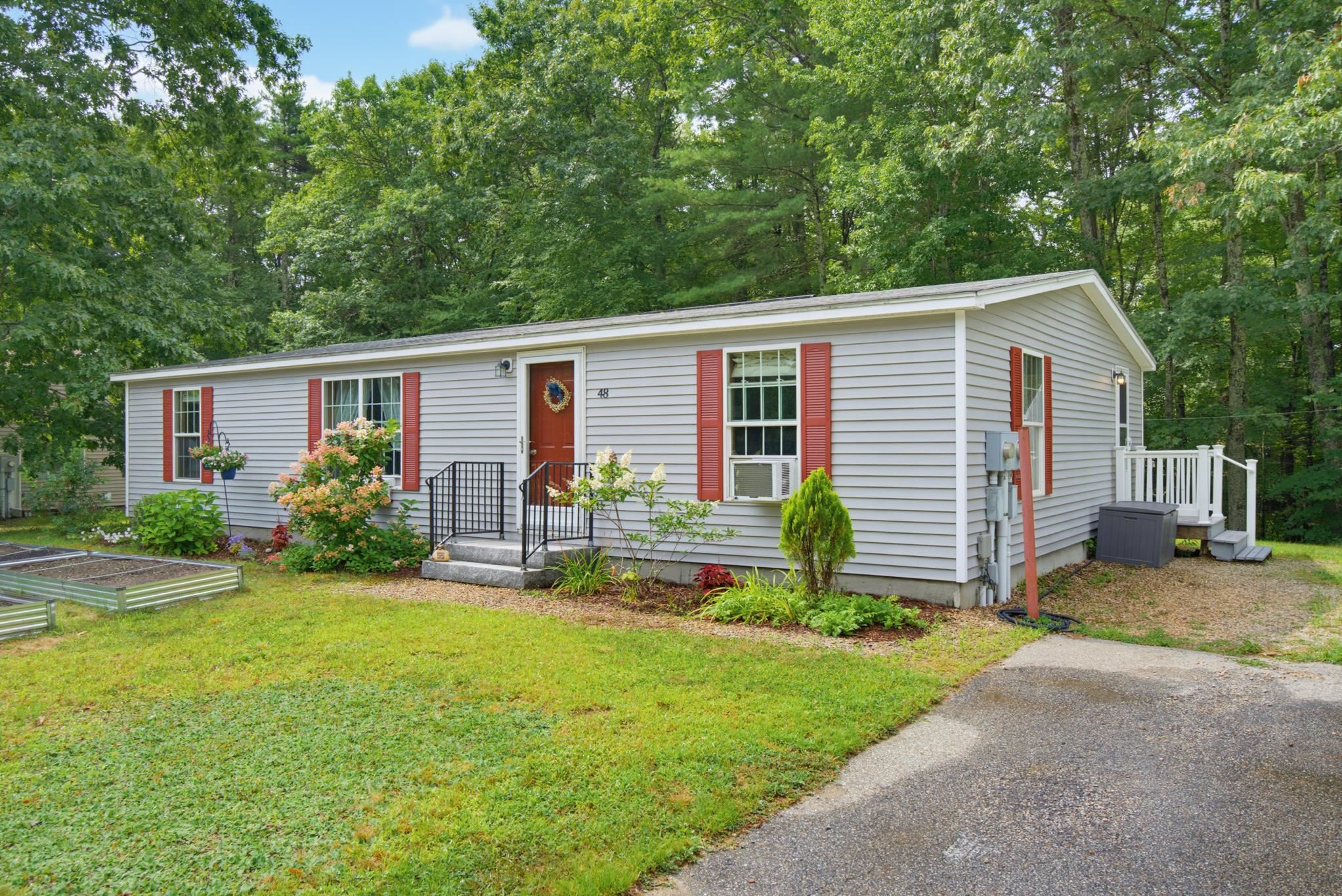 48 Sparrow Drive Property Photo 1
