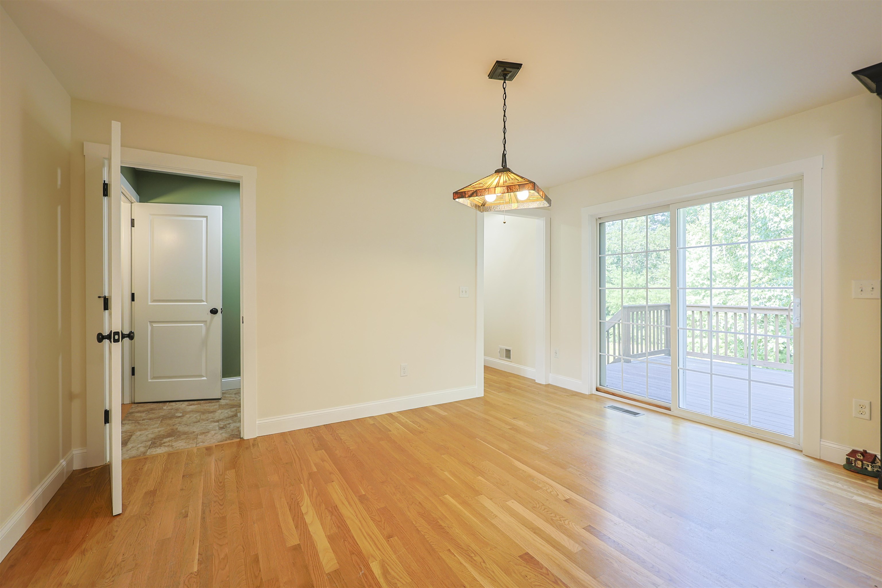 10 Hilliard Drive Property Photo 28