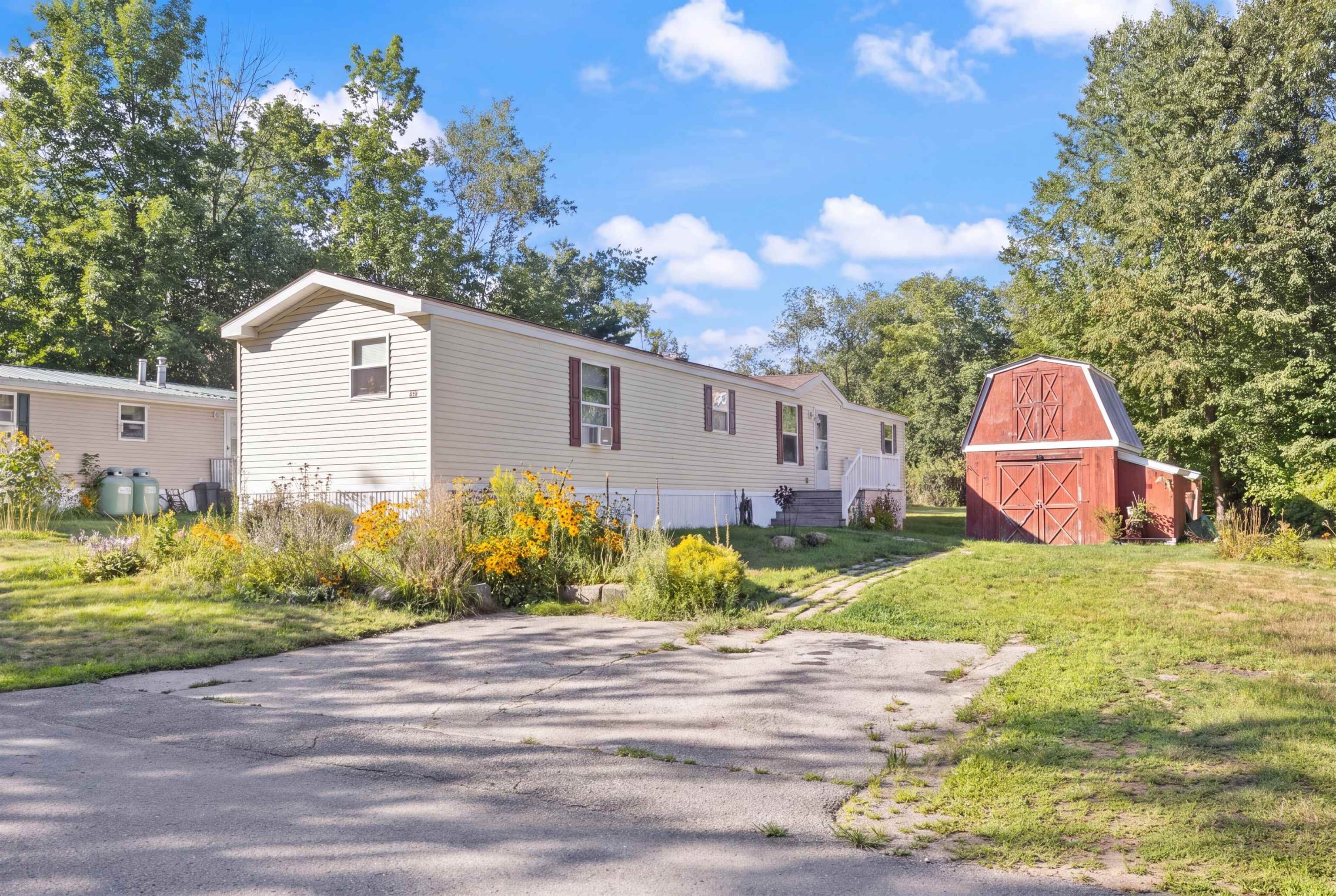 109 Pumpkin Hollow Road Property Photo 1