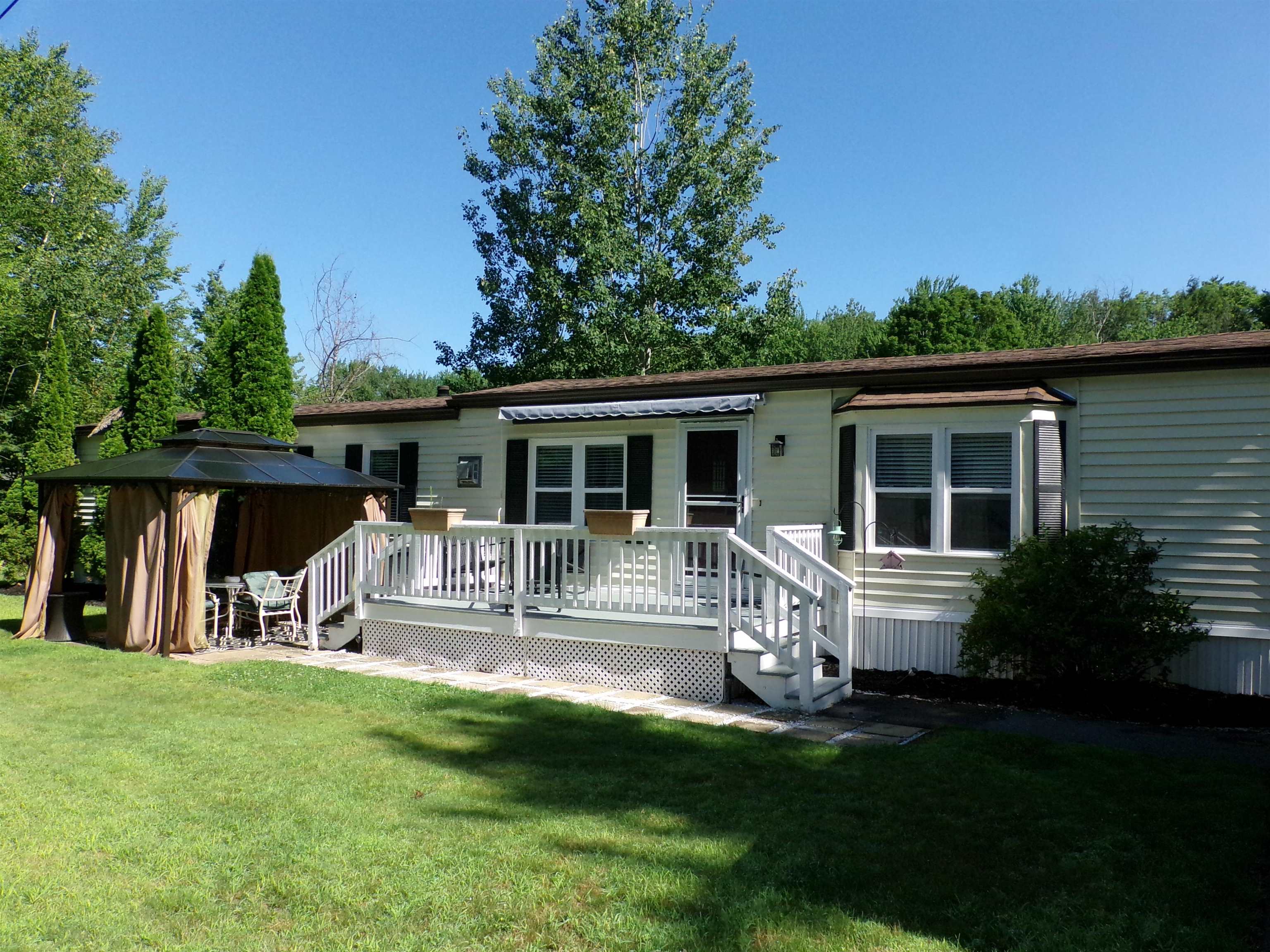 303 Old Lake Shore Road Property Photo 7