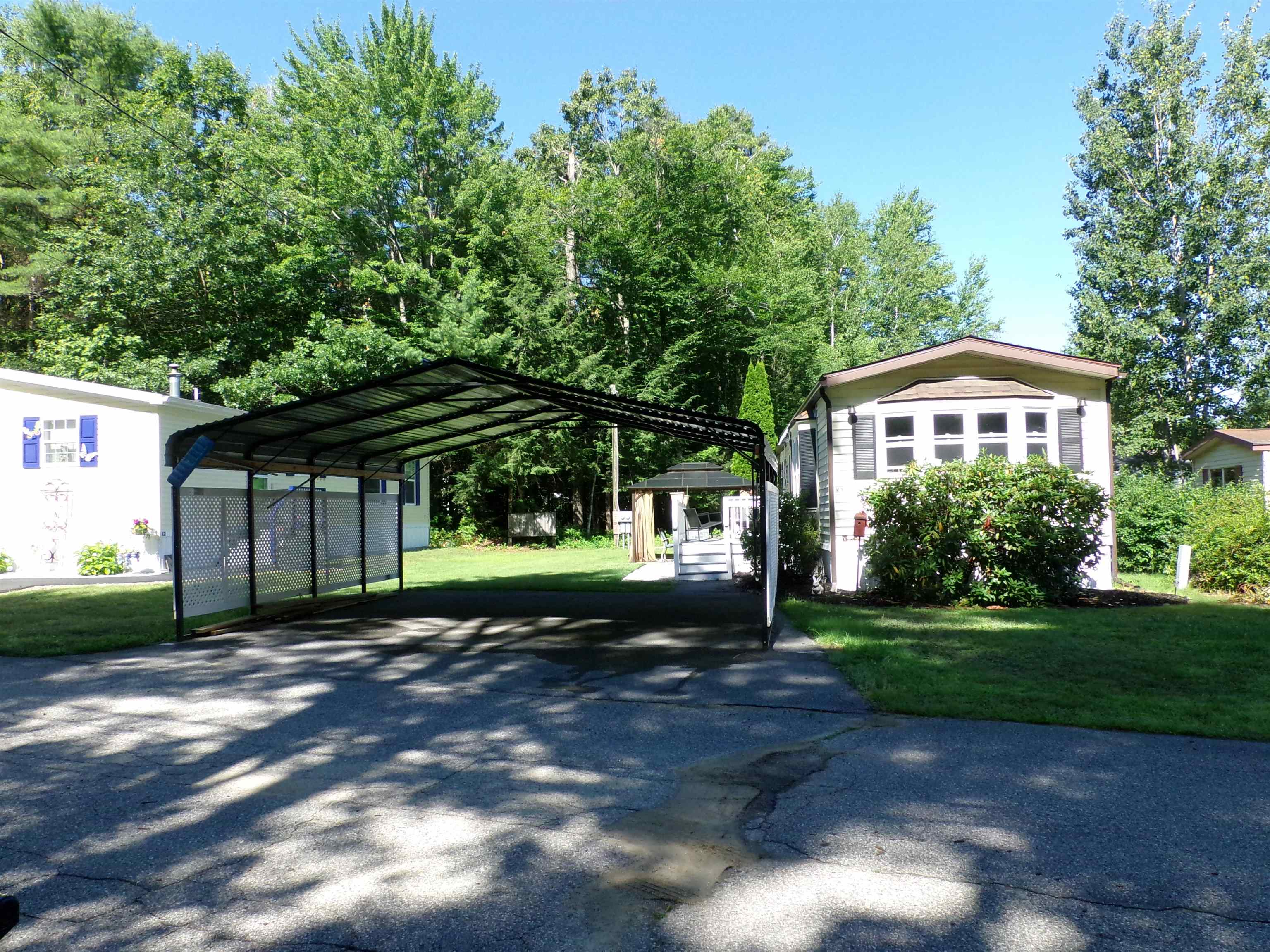 303 Old Lake Shore Road Property Photo 9