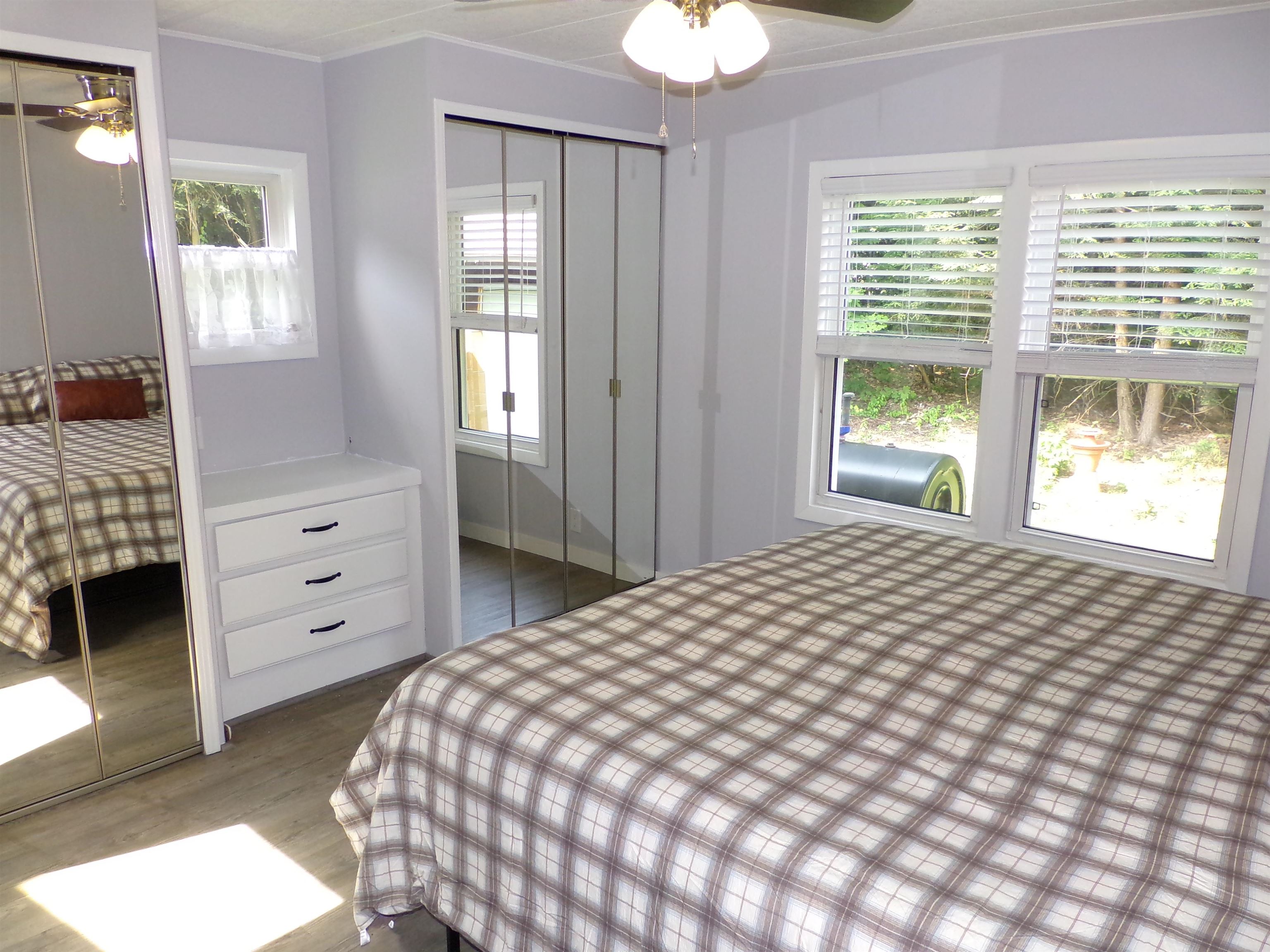 303 Old Lake Shore Road Property Photo 21