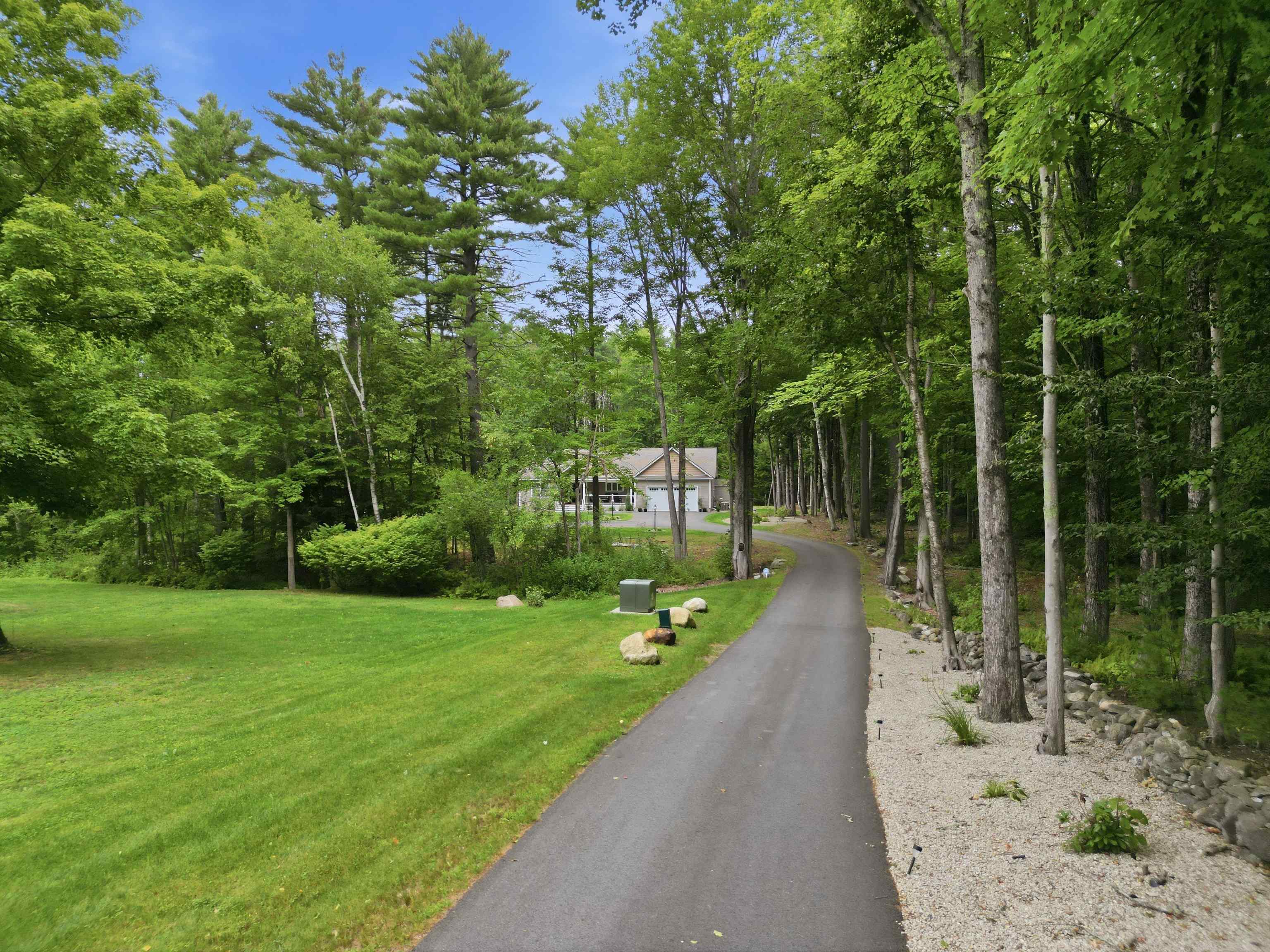 16 Regency Court Property Photo 32