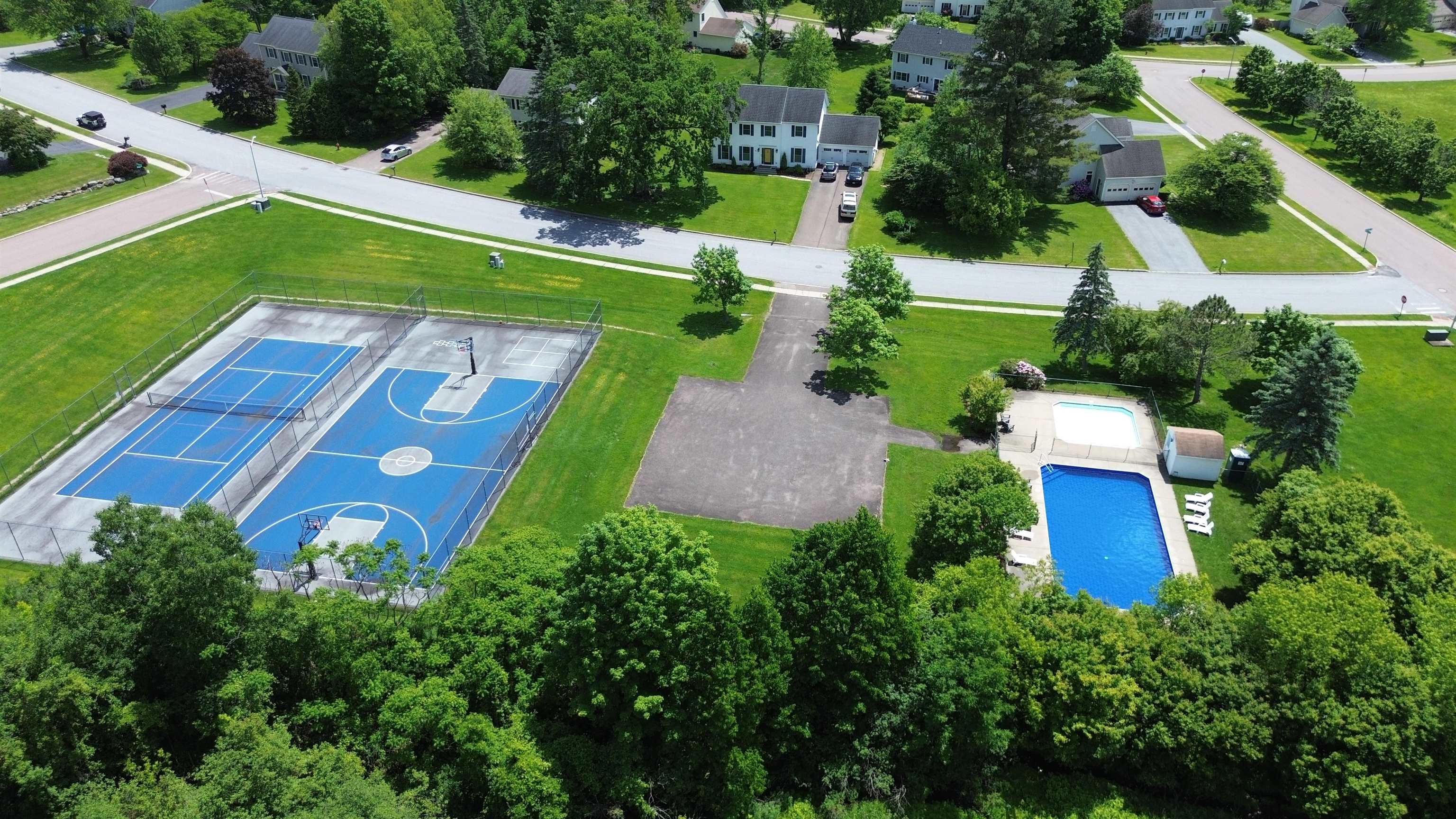 194 Harte Circle Property Photo 23
