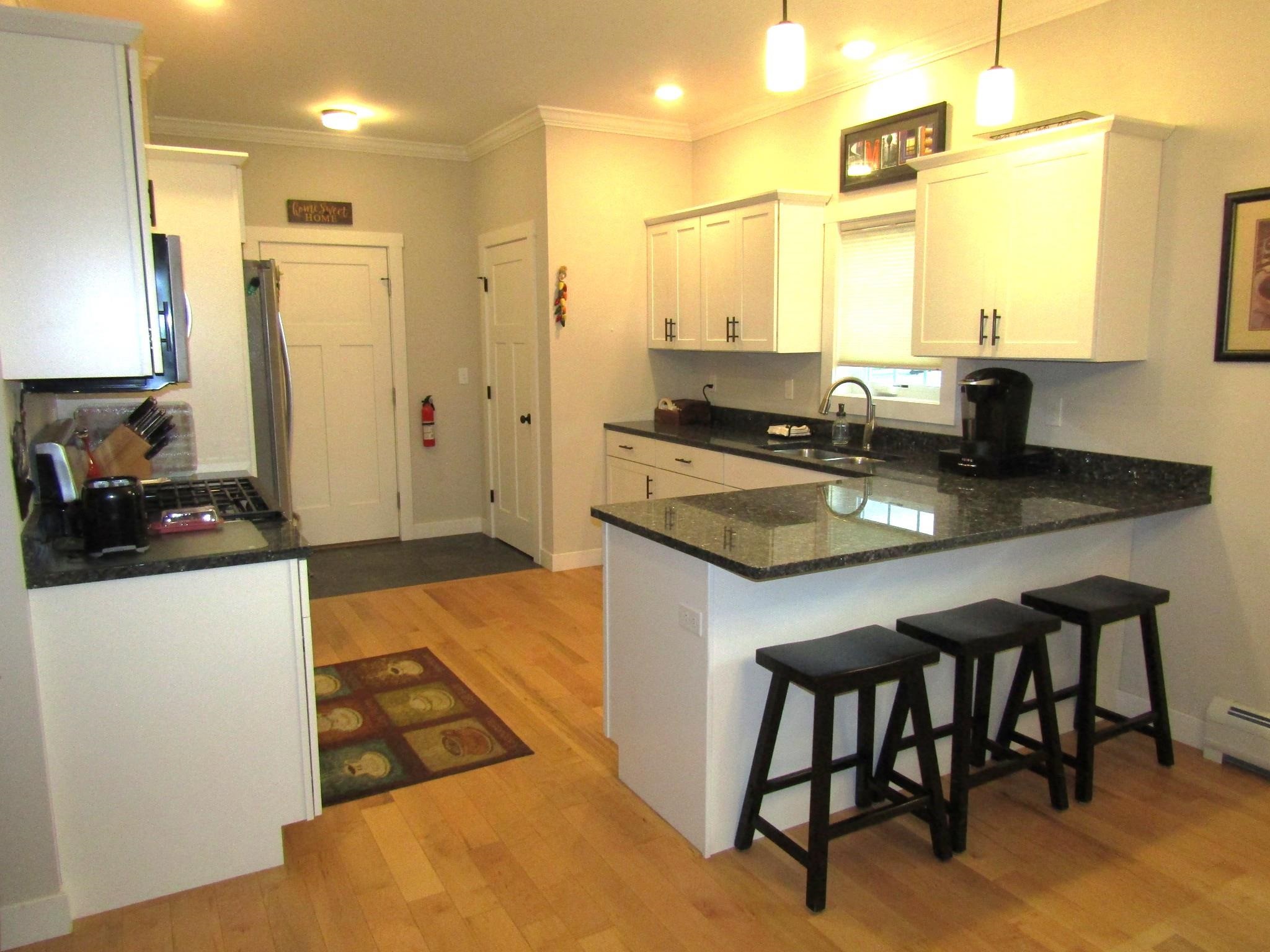 588 Harbor View Drive Property Photo 3