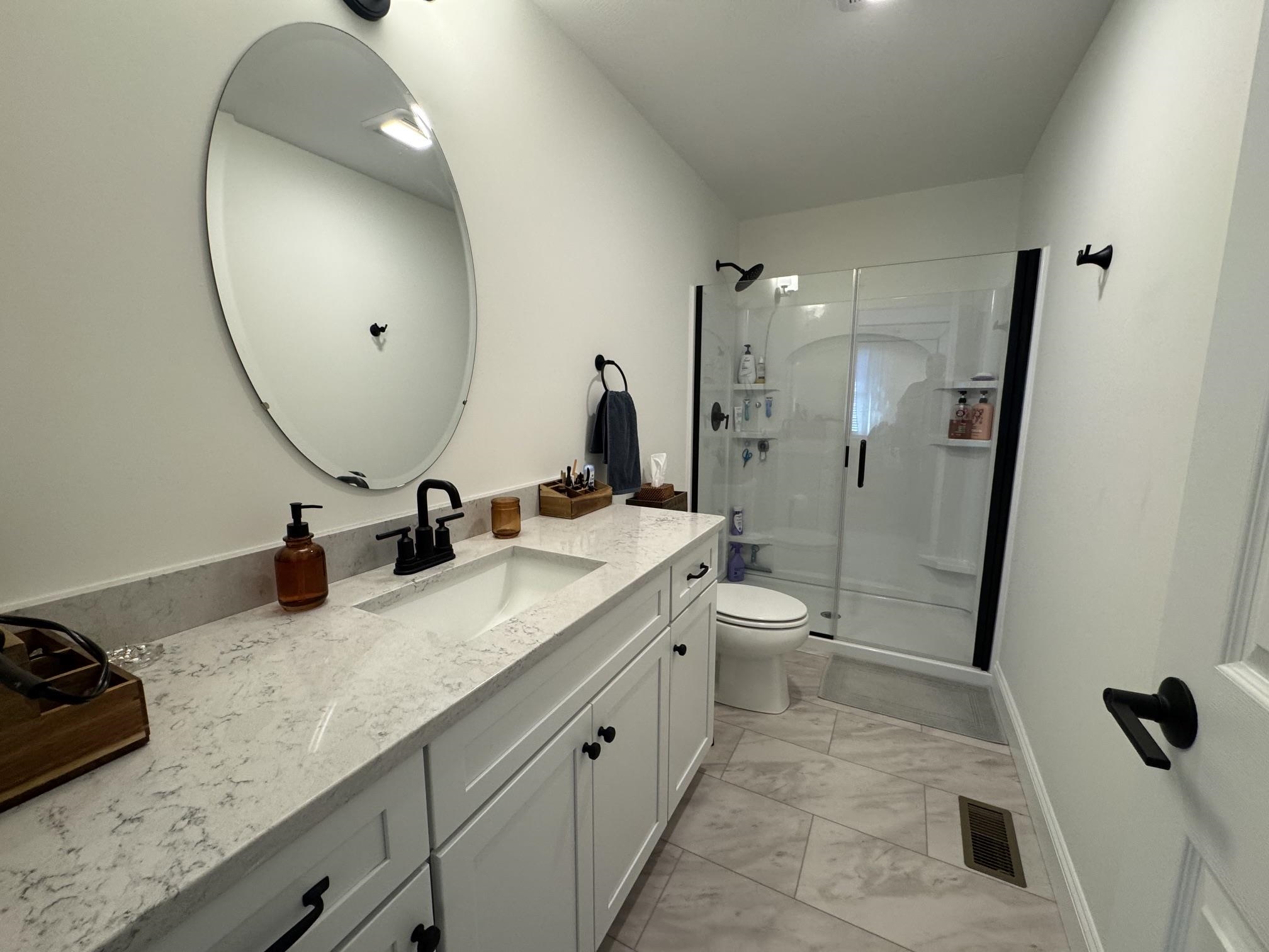 1b Dearborn Circle Property Photo 10