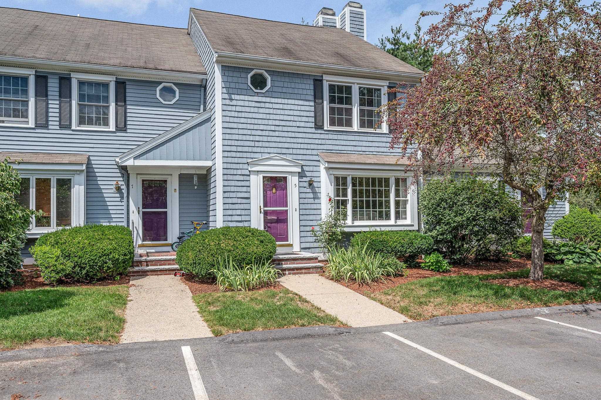 5 Meadowview Circle Property Photo 1