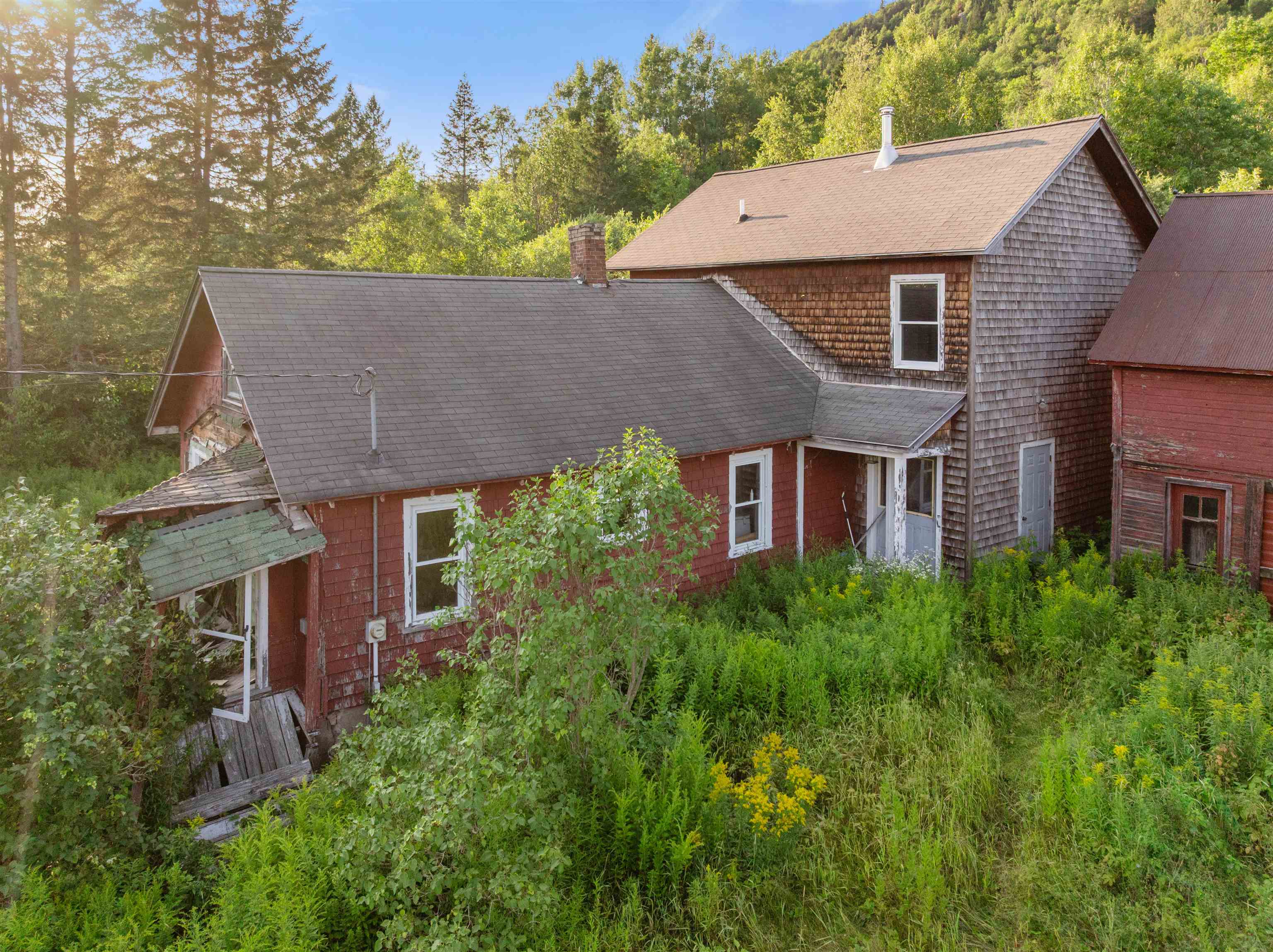3763 Vt Route 114 Property Photo 1