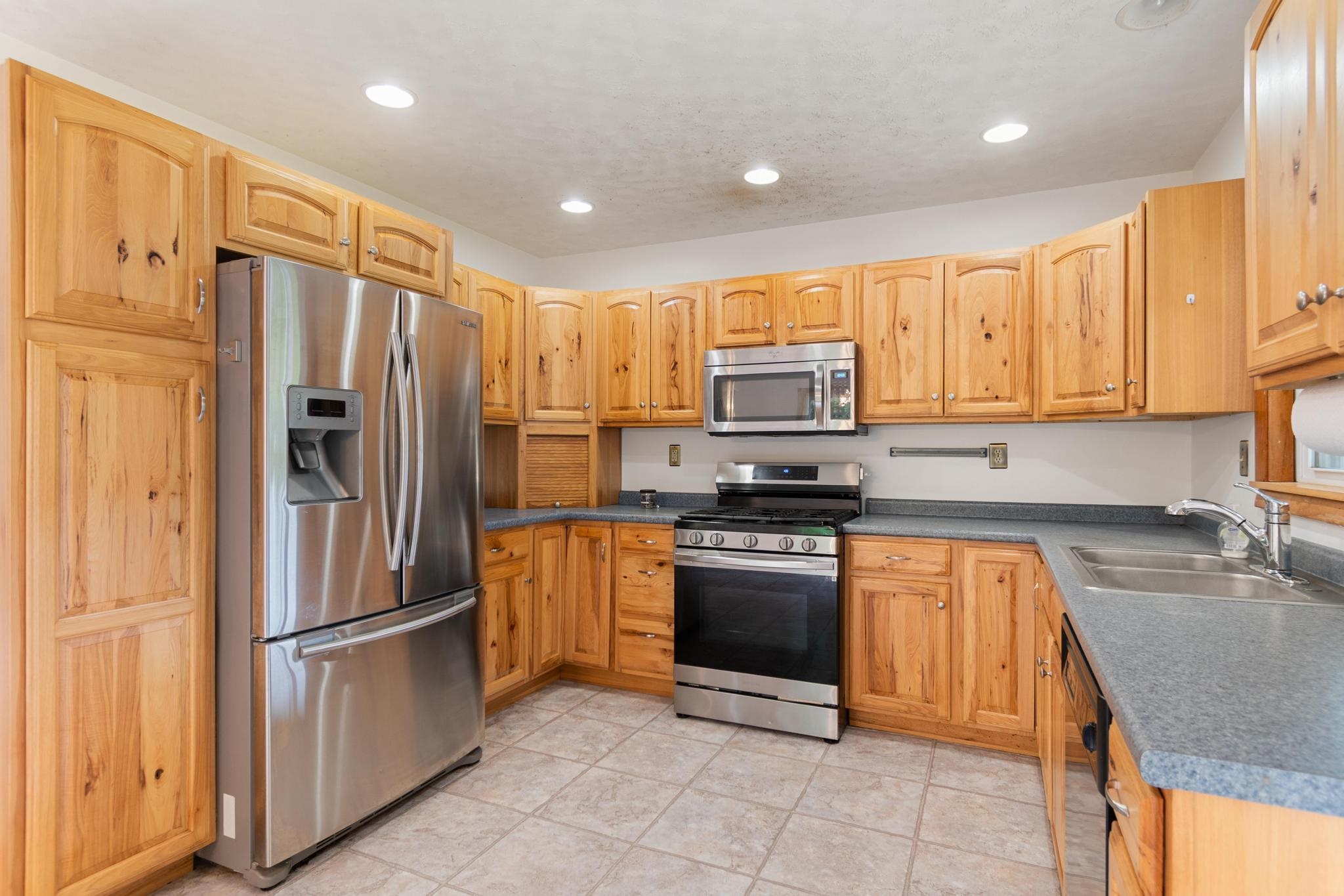 207 Lee River Road Property Photo 10