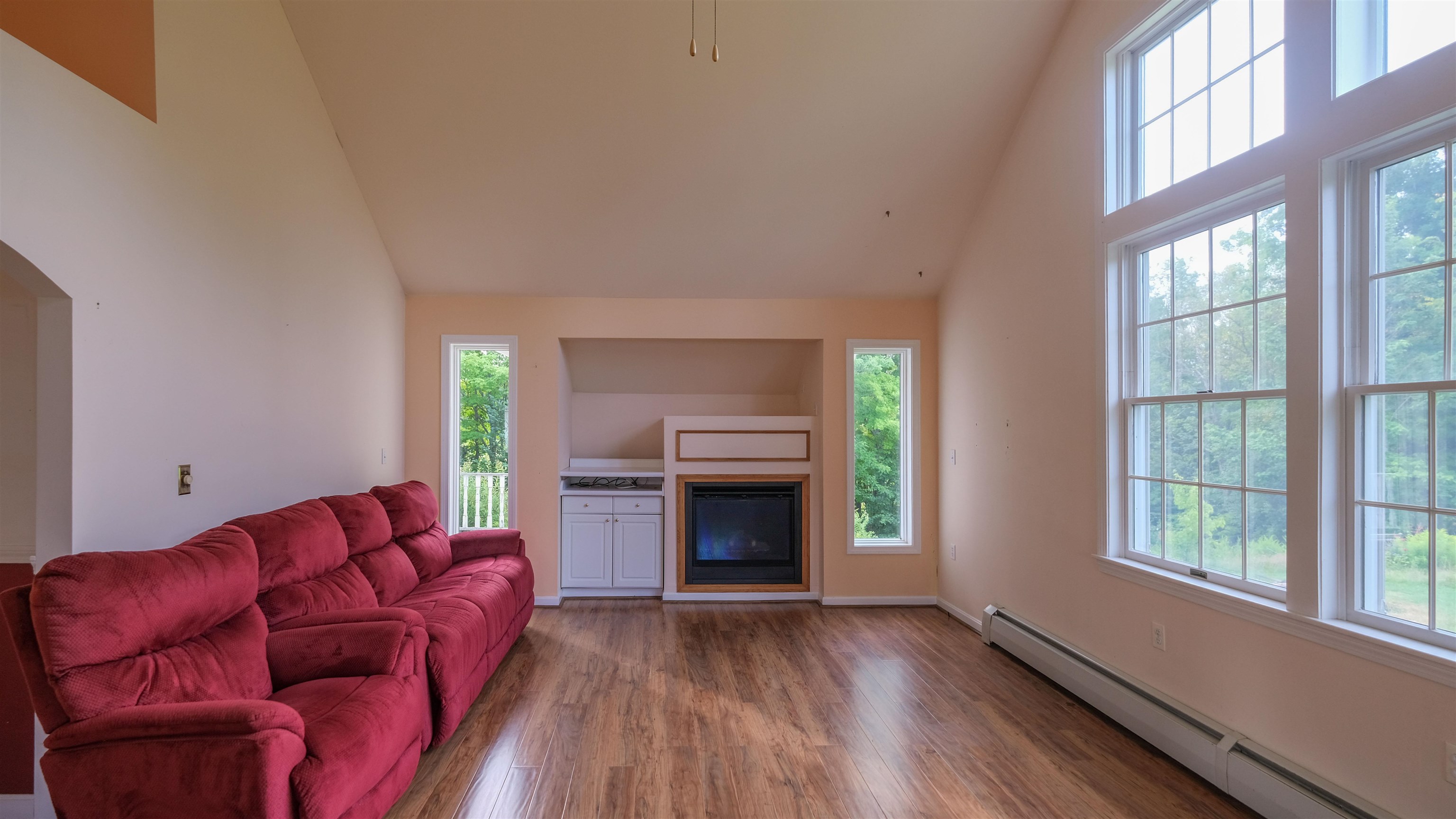 1932 Hortonville Road Property Photo 4