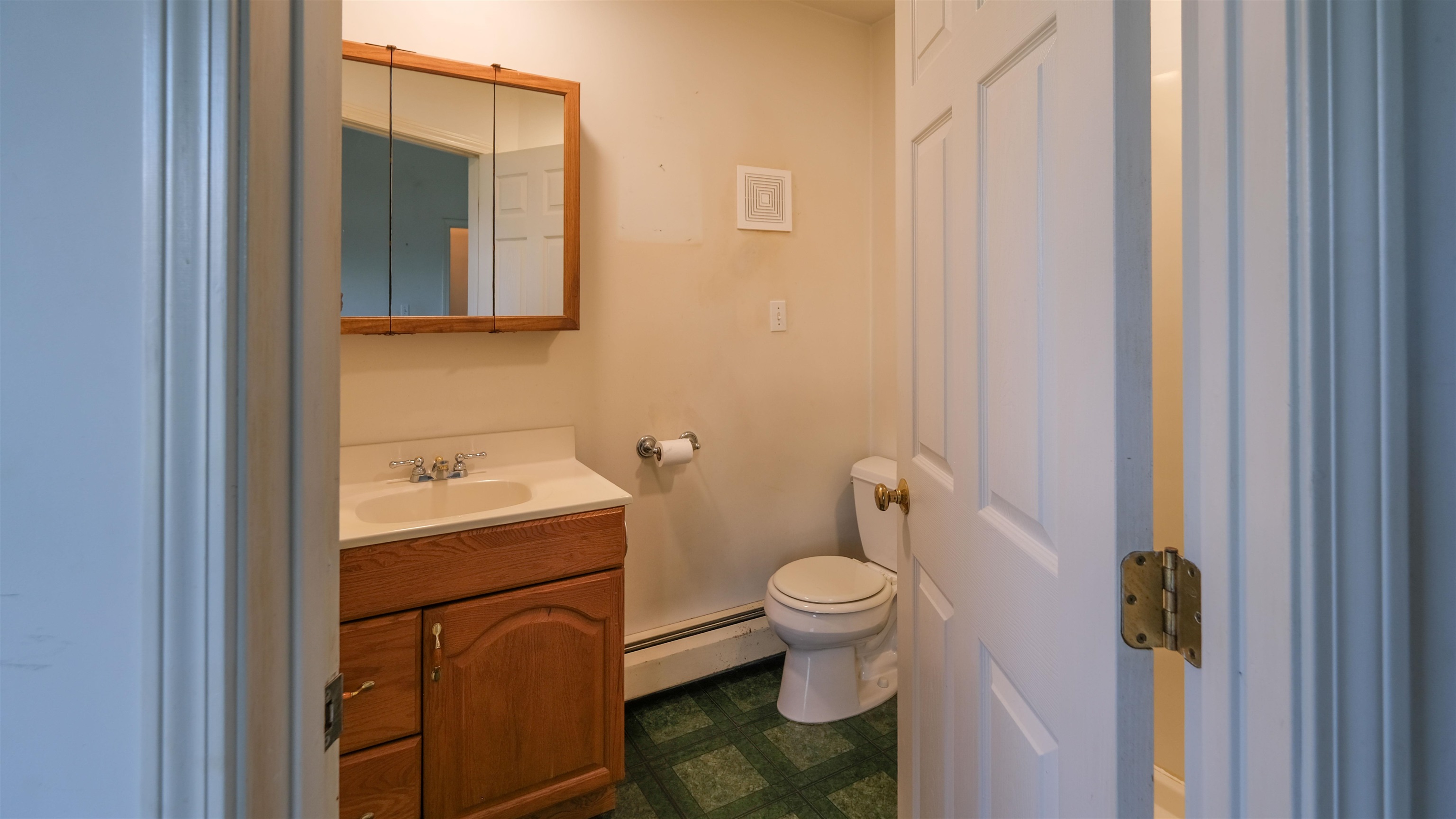 1932 Hortonville Road Property Photo 22