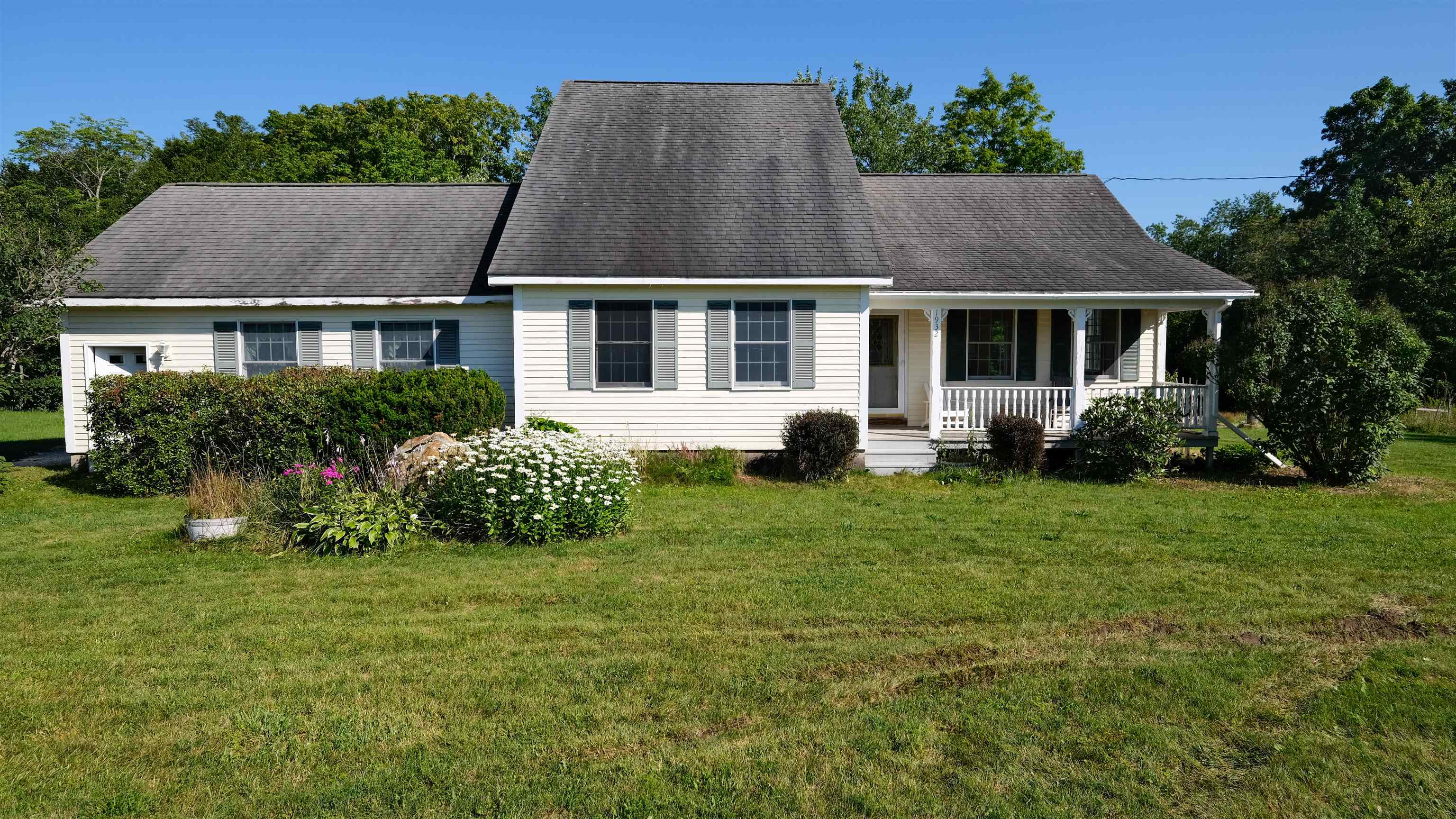 1932 Hortonville Road Property Photo 58