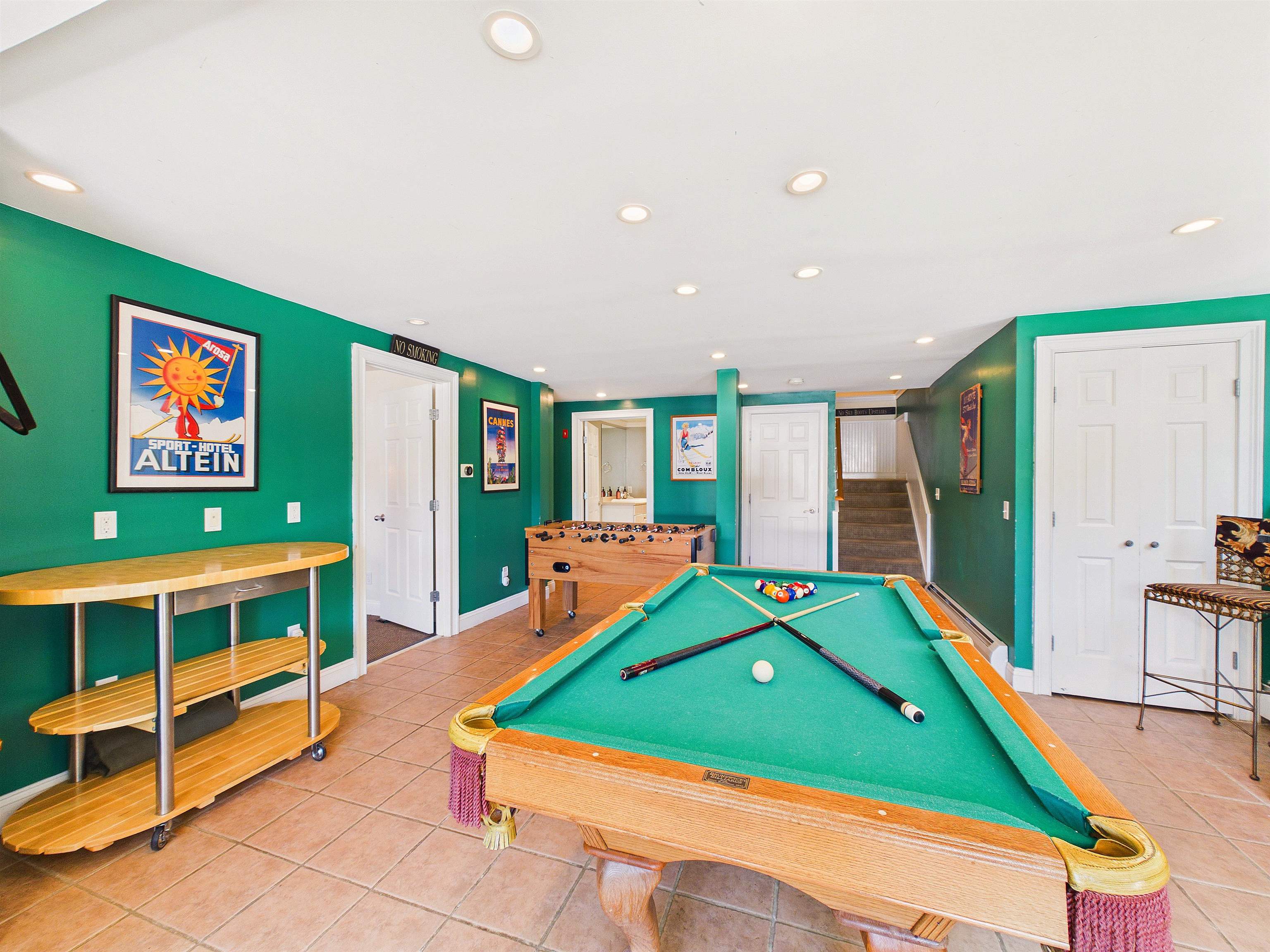 300 Trailside Drive Property Photo 19