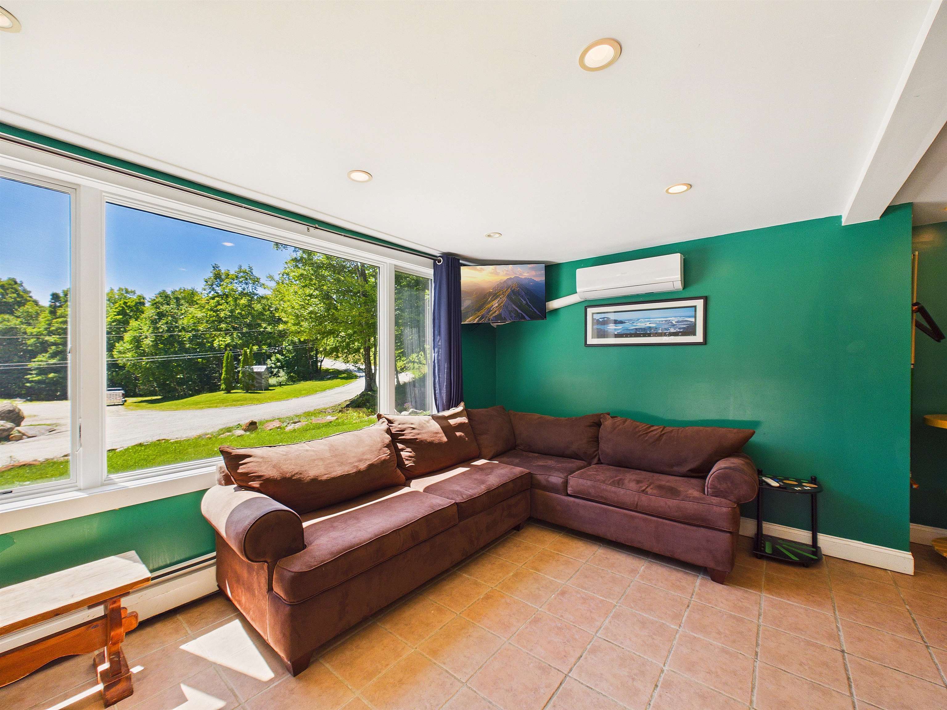 300 Trailside Drive Property Photo 20