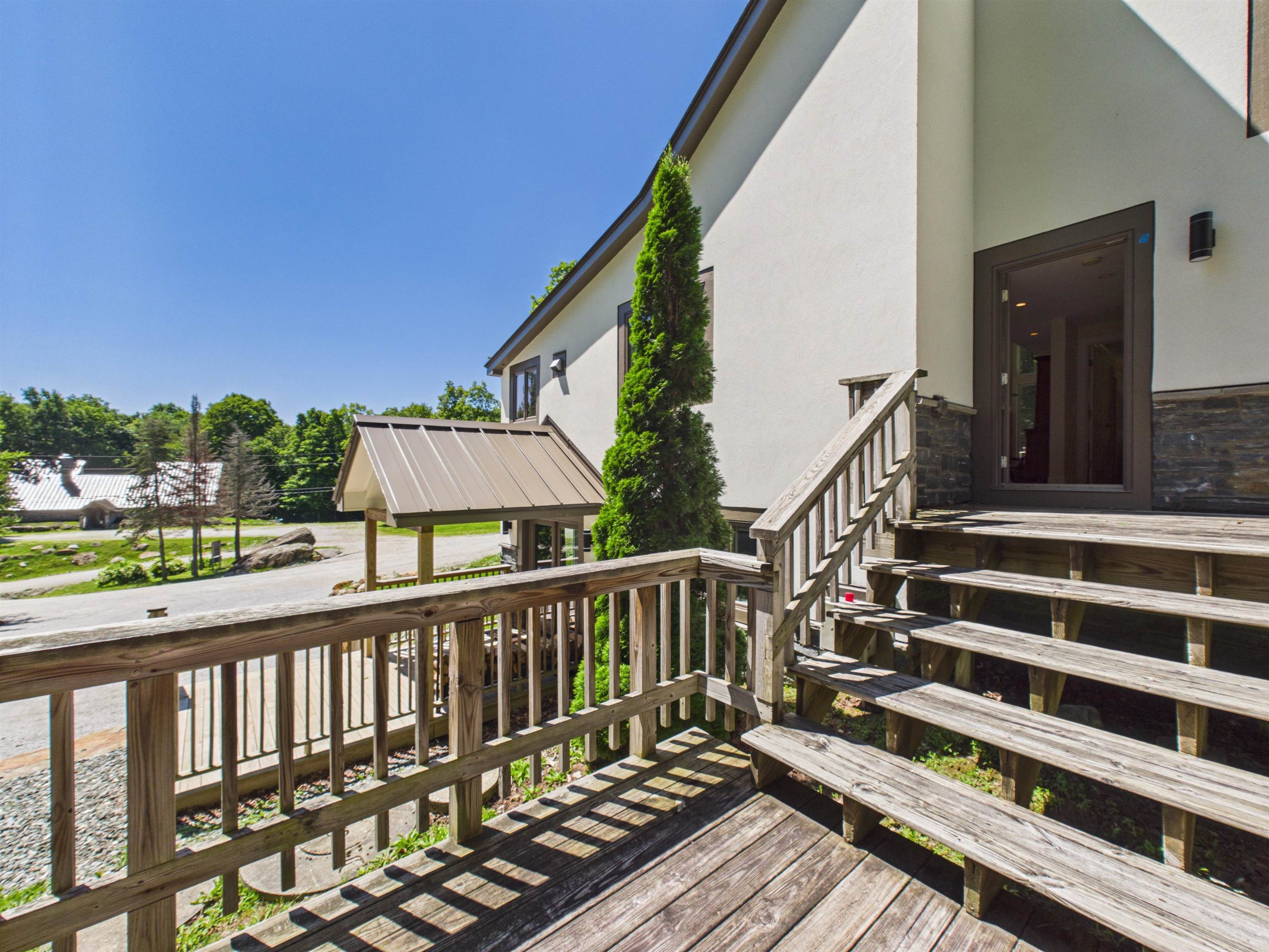 300 Trailside Drive Property Photo 46