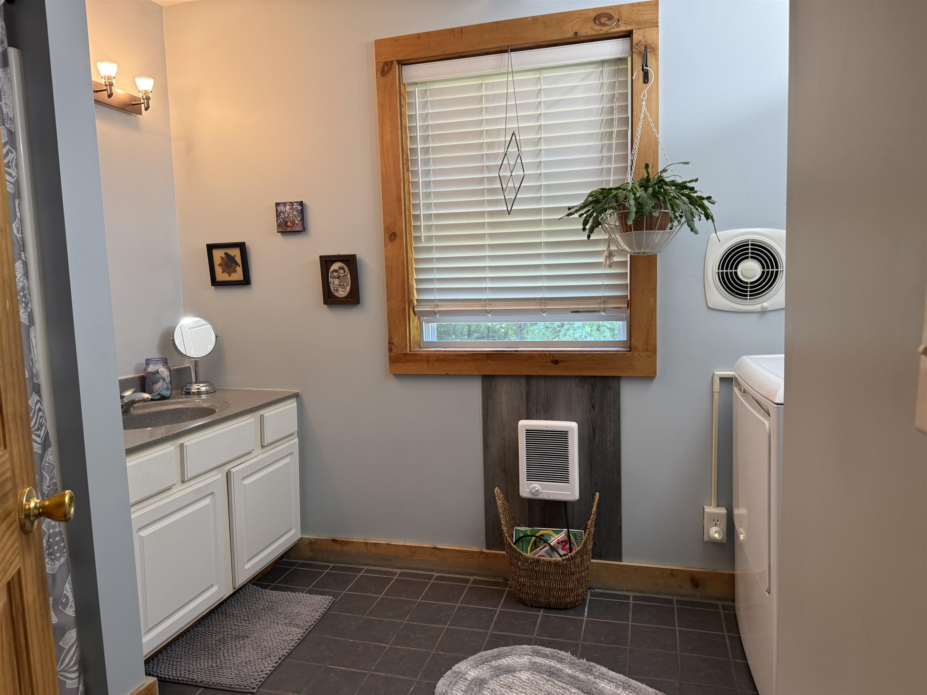 395 Valley Road Property Photo 14