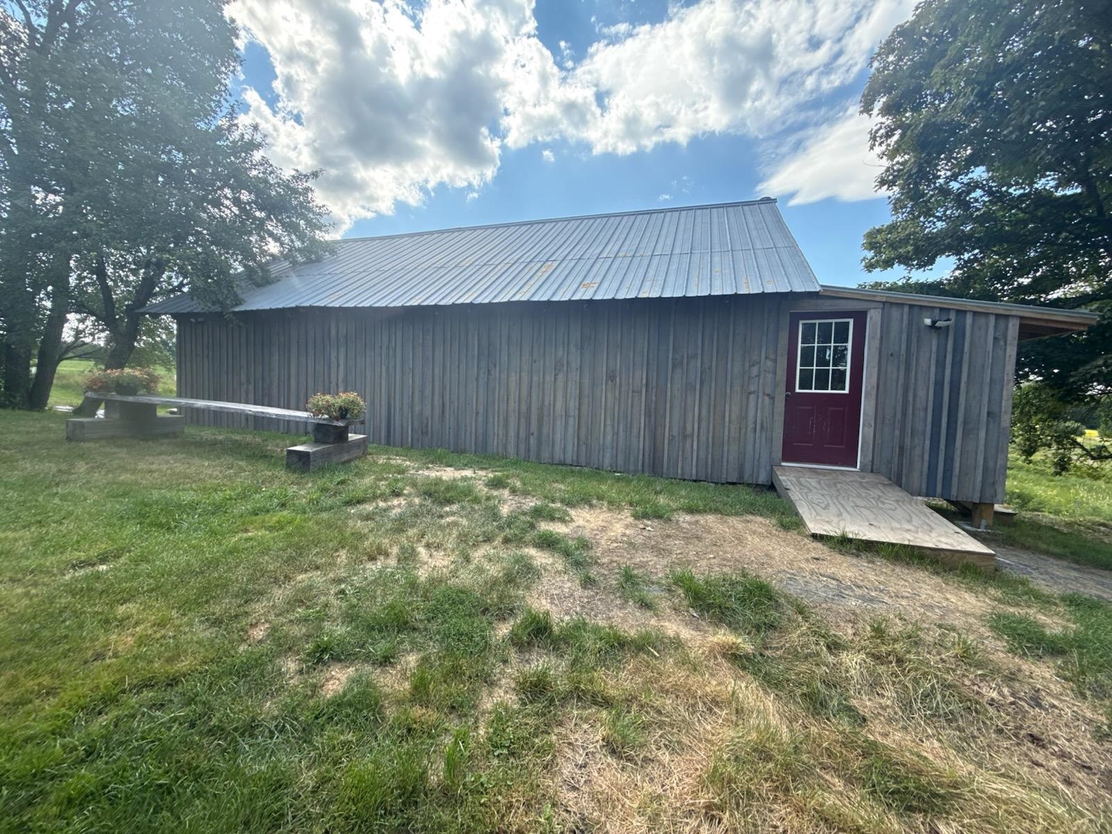 484 Vaughan Road Property Photo 3