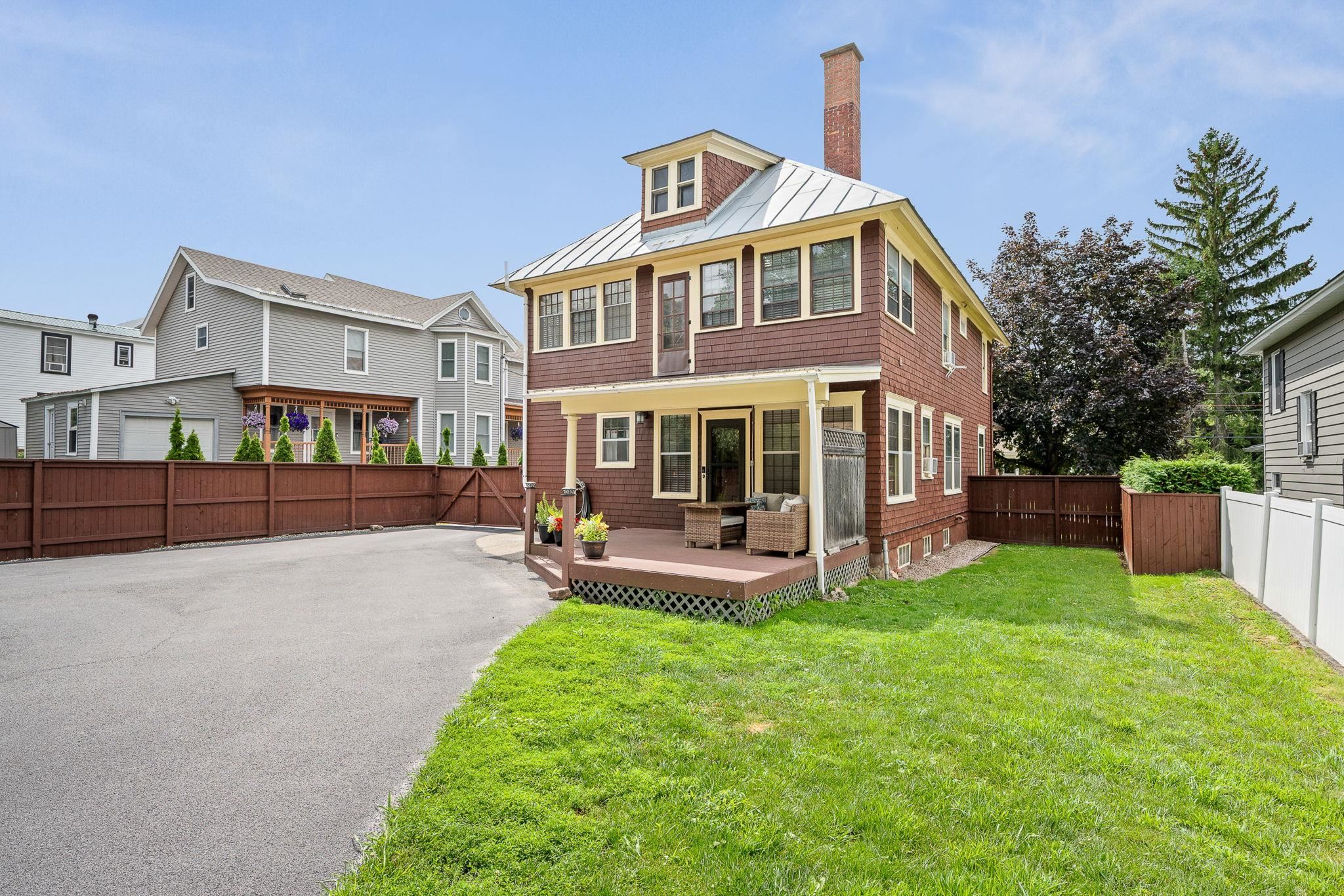 9 Brainerd Street Property Photo 45