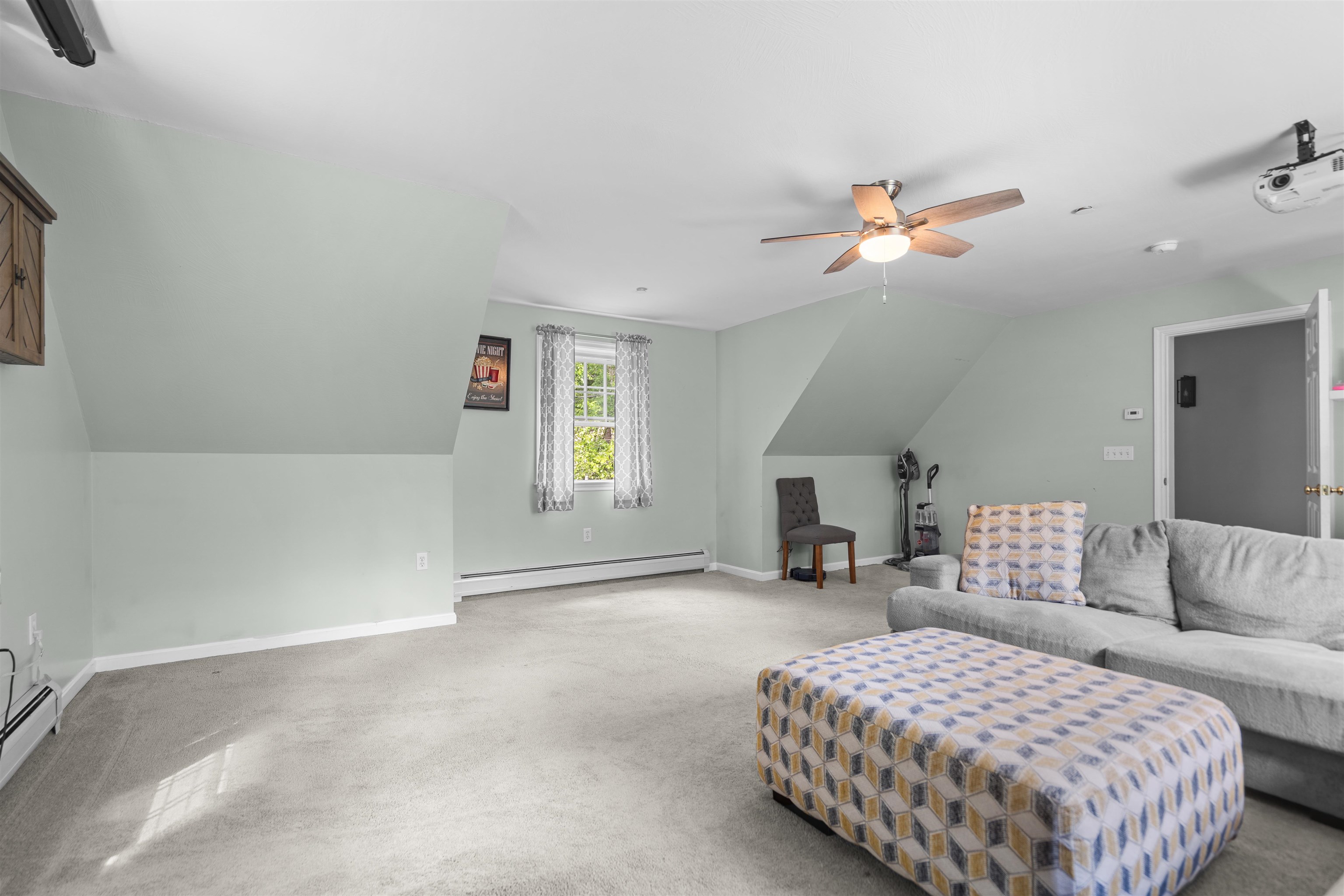 5 Folsom Drive Property Photo 16