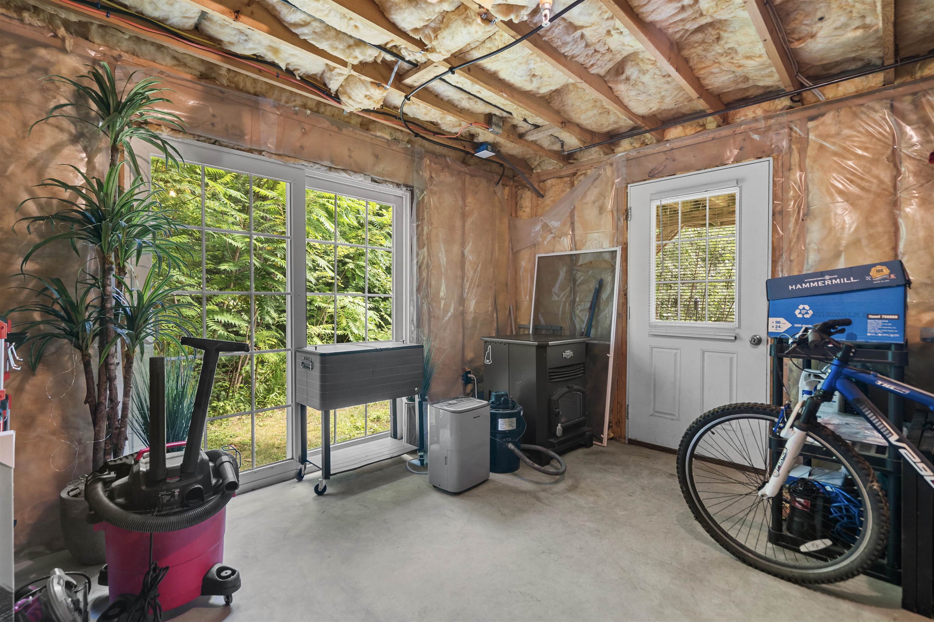 5 Folsom Drive Property Photo 29