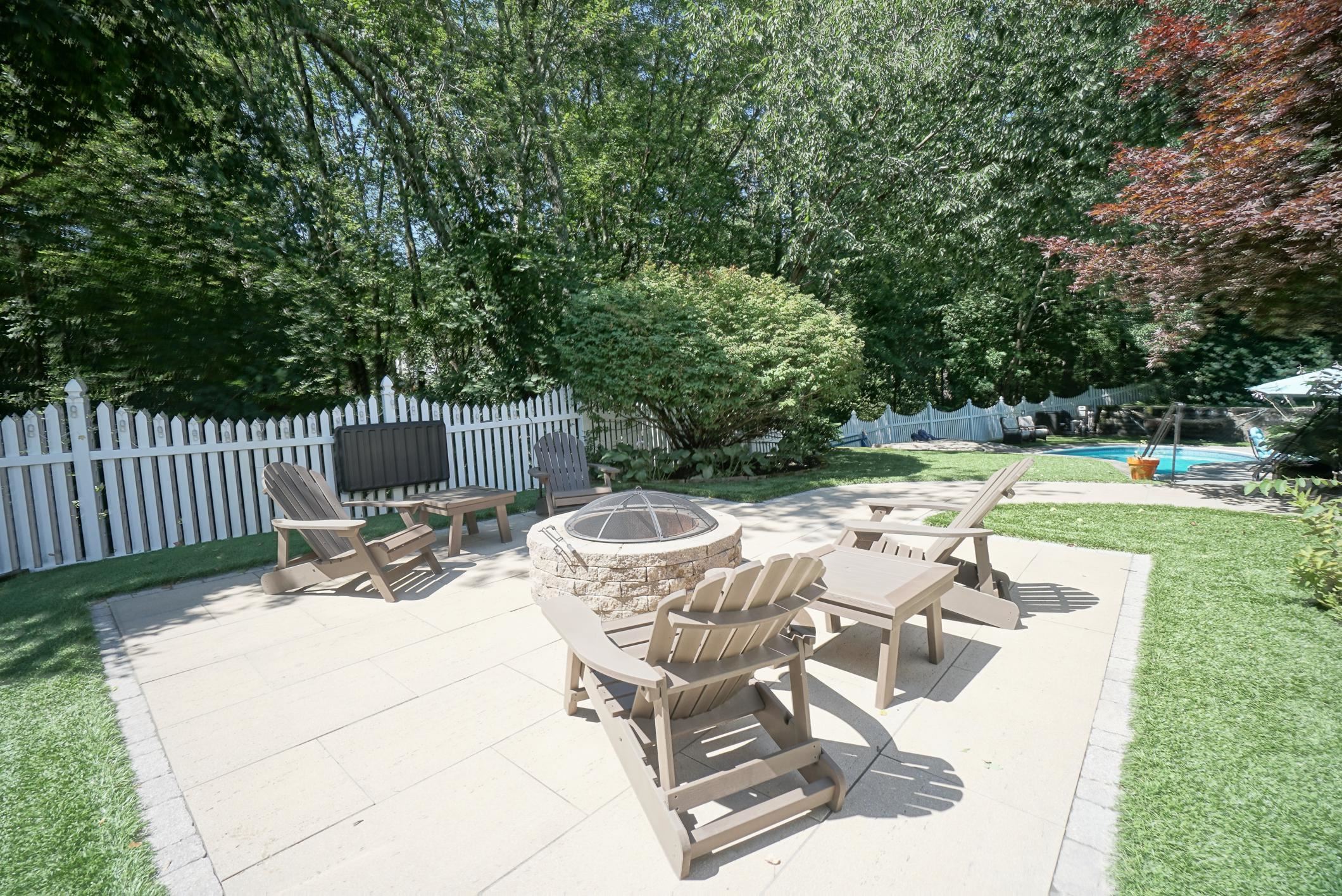 7 Harmony Drive Property Photo 10
