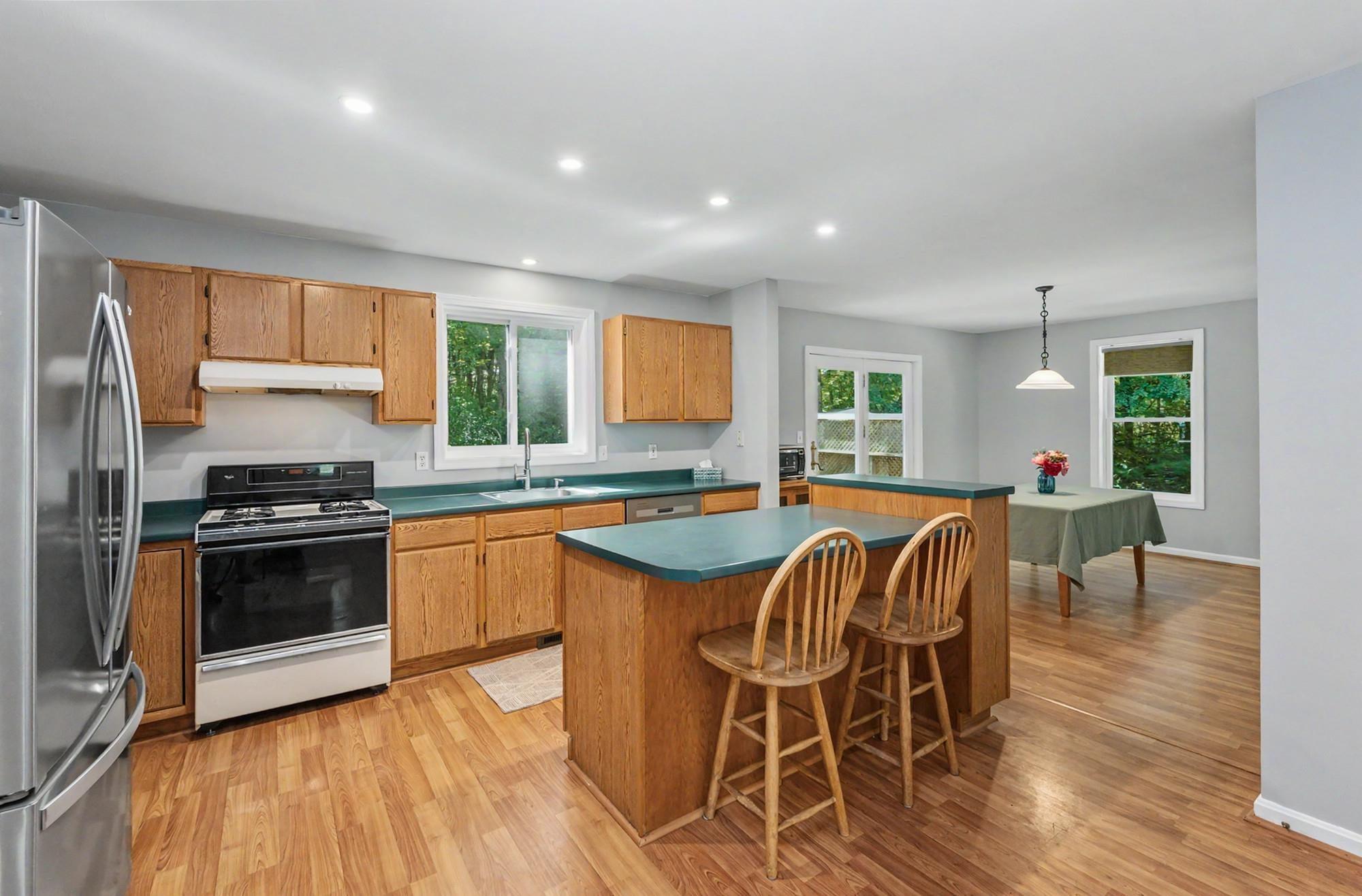 6 Mosher Drive Property Photo 4