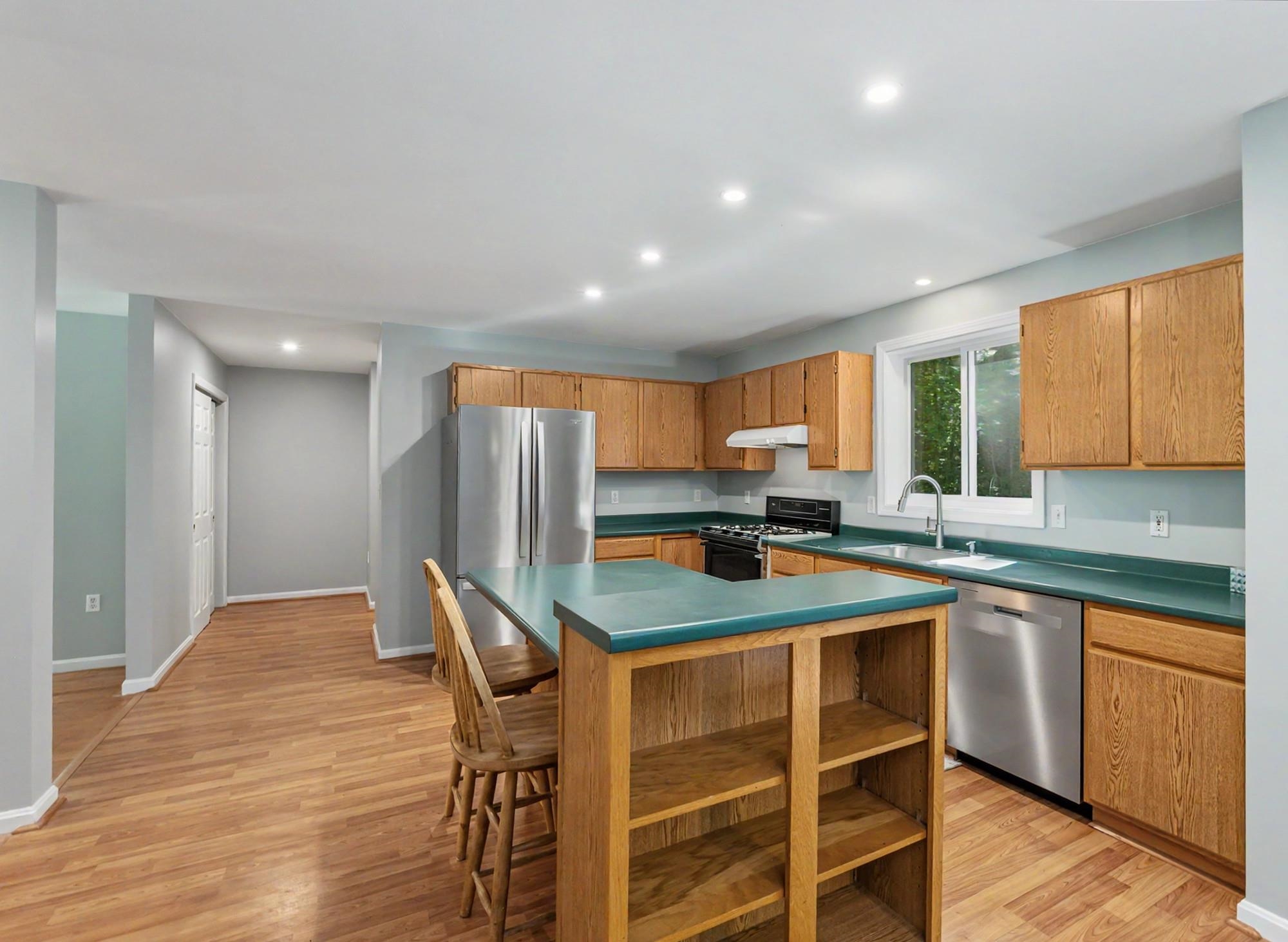 6 Mosher Drive Property Photo 19