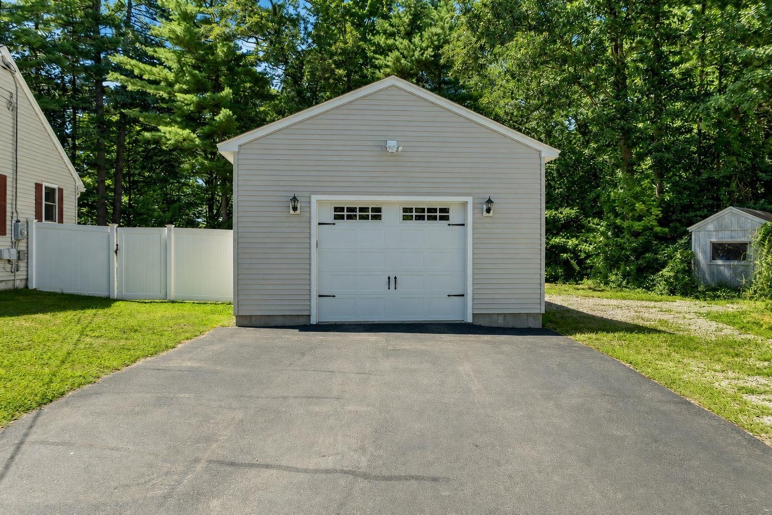 6 Putney Avenue Property Photo 13