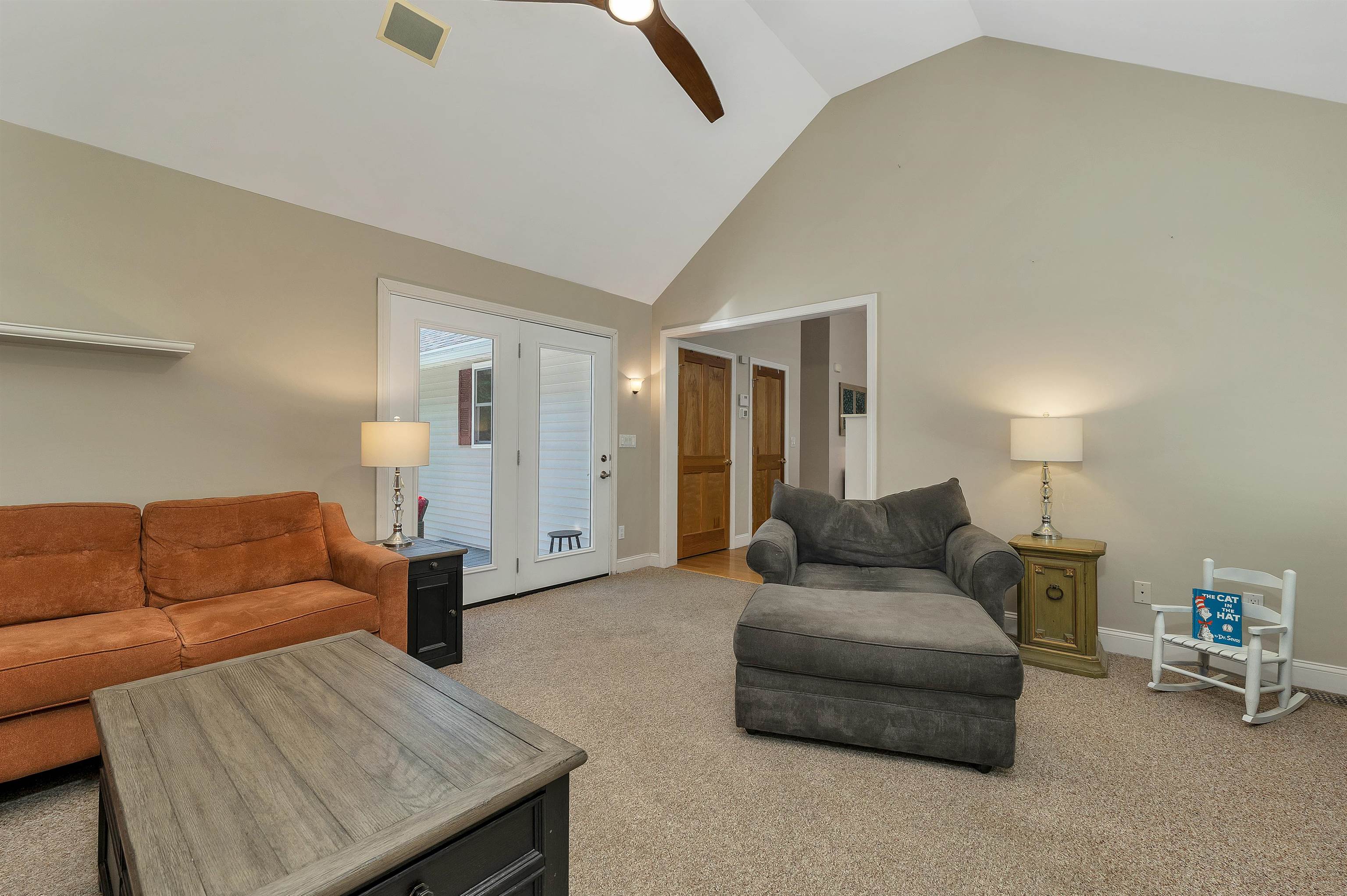 6 Putney Avenue Property Photo 34
