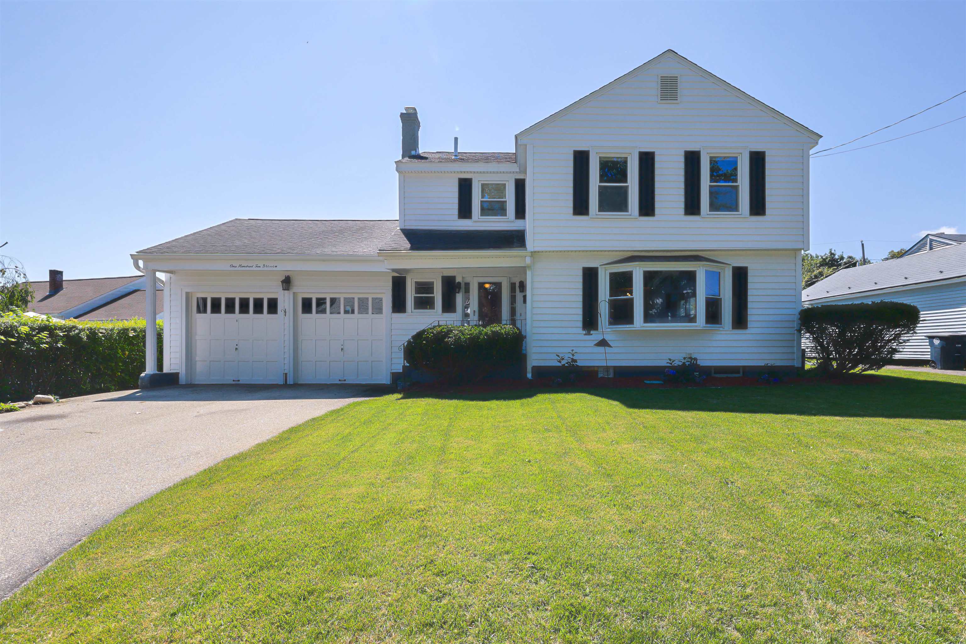 110 Blossom Street Property Photo 1