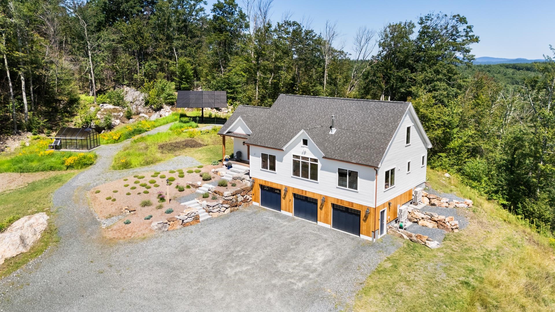 151 Rawson Ridge Property Photo 1