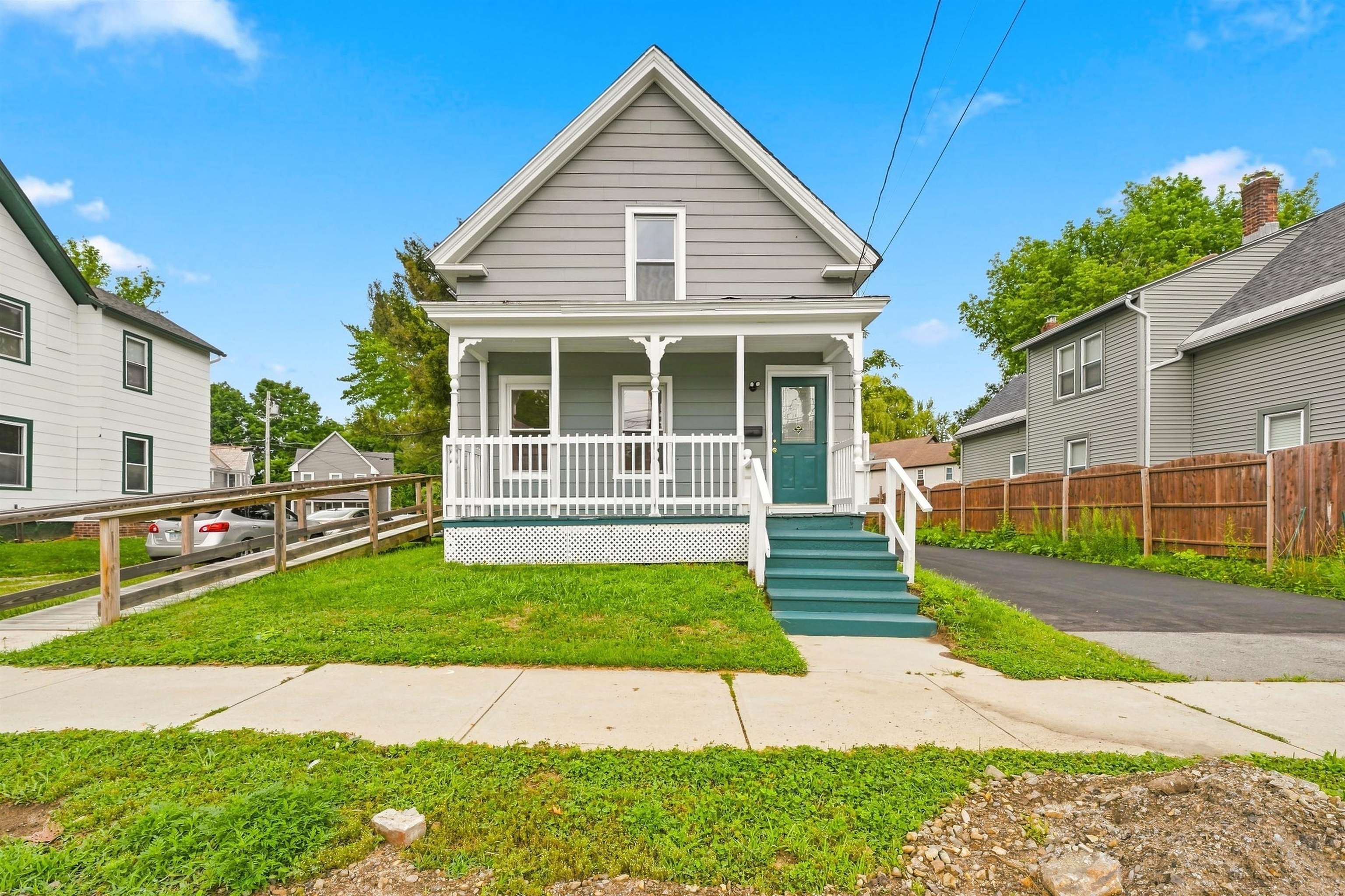 128 Marlboro Street Property Photo 3