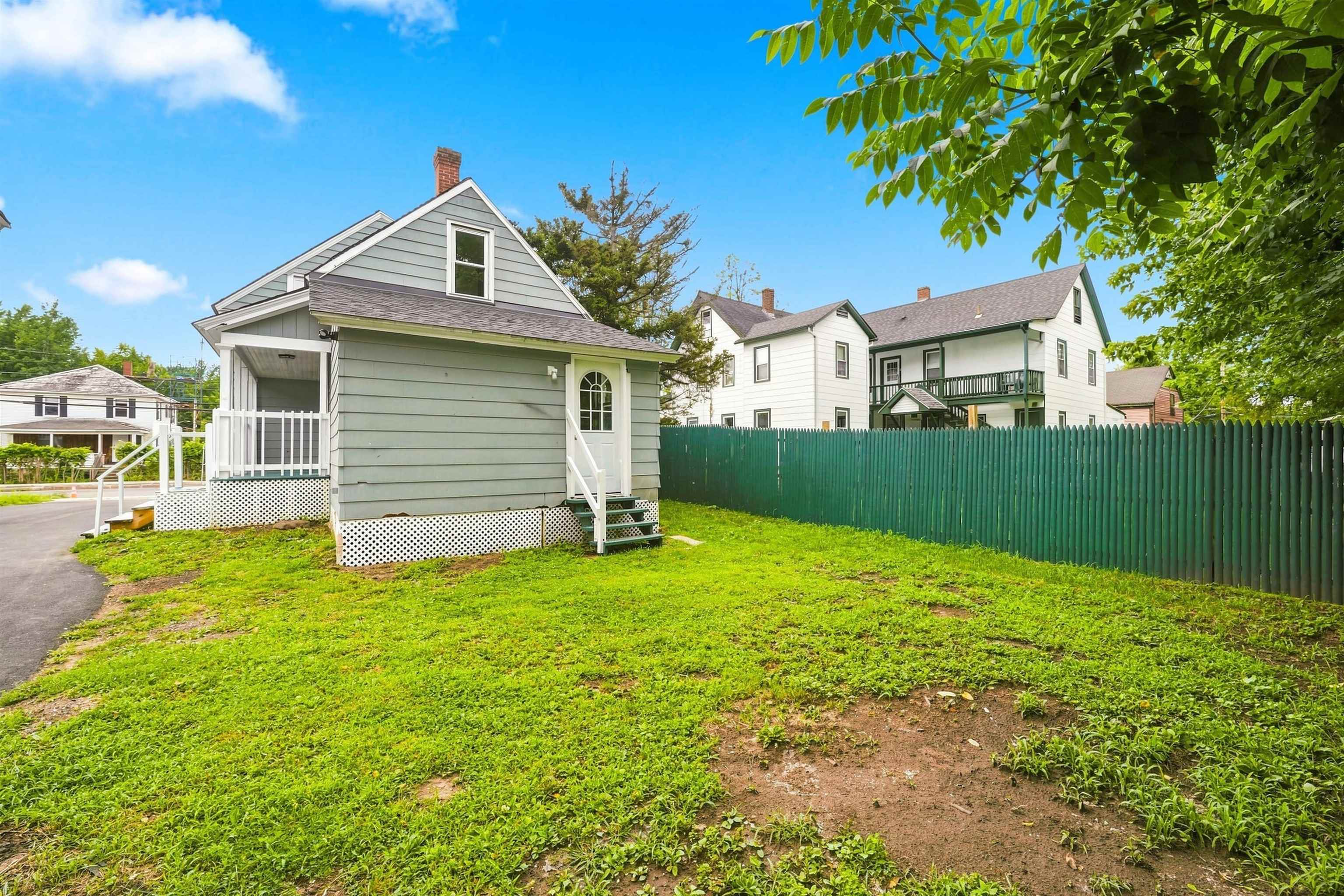 128 Marlboro Street Property Photo 8