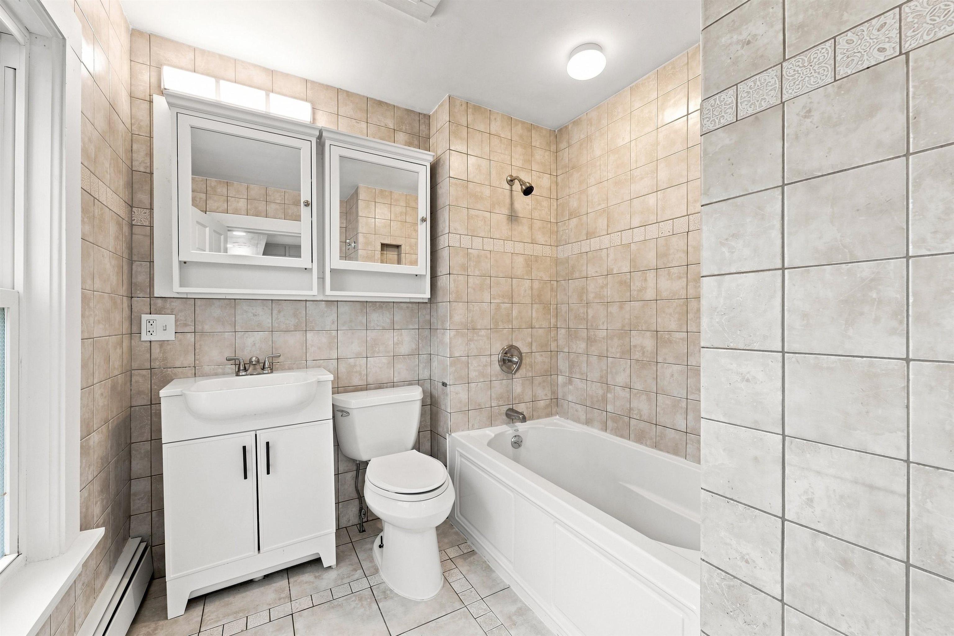 128 Marlboro Street Property Photo 13