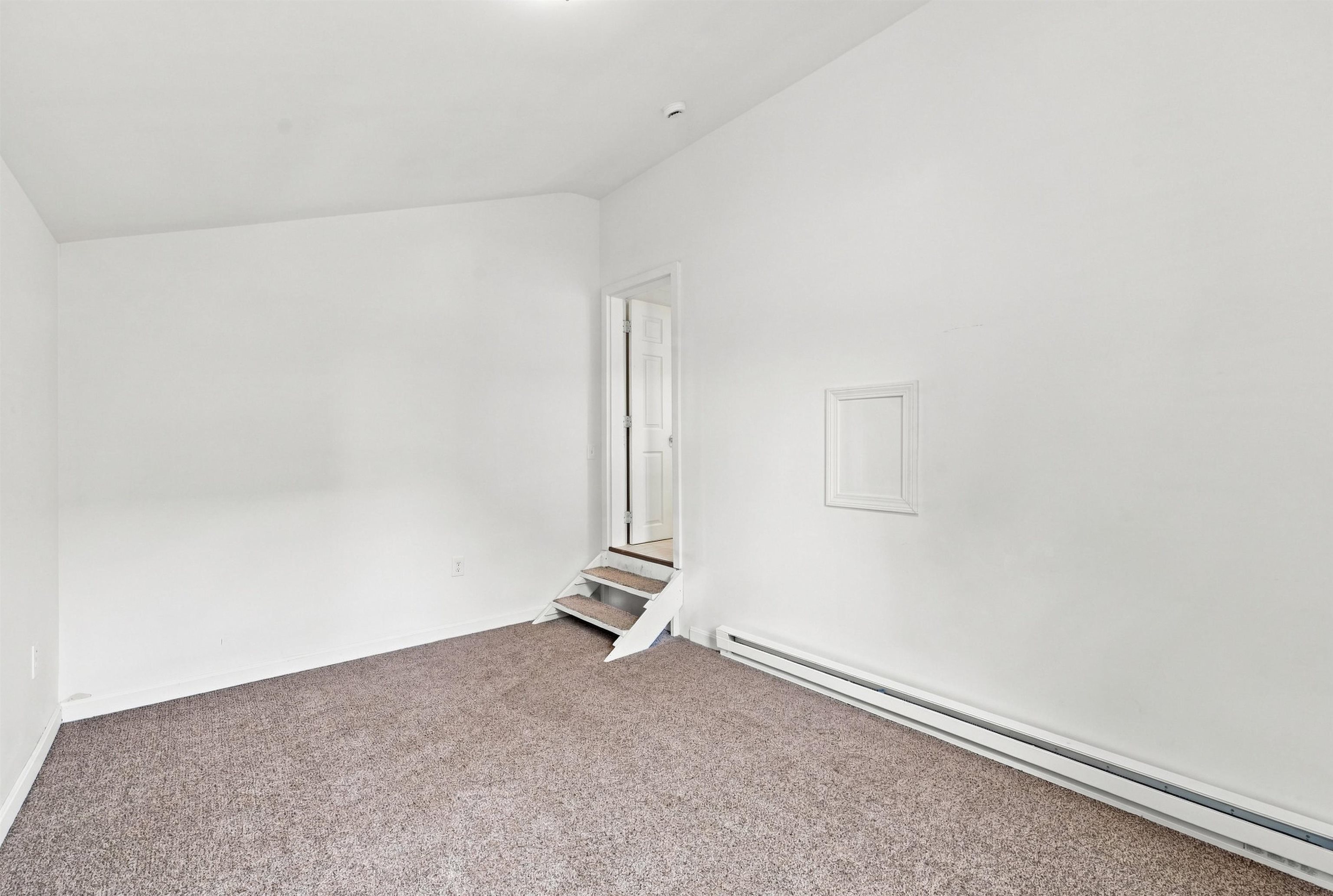 128 Marlboro Street Property Photo 16