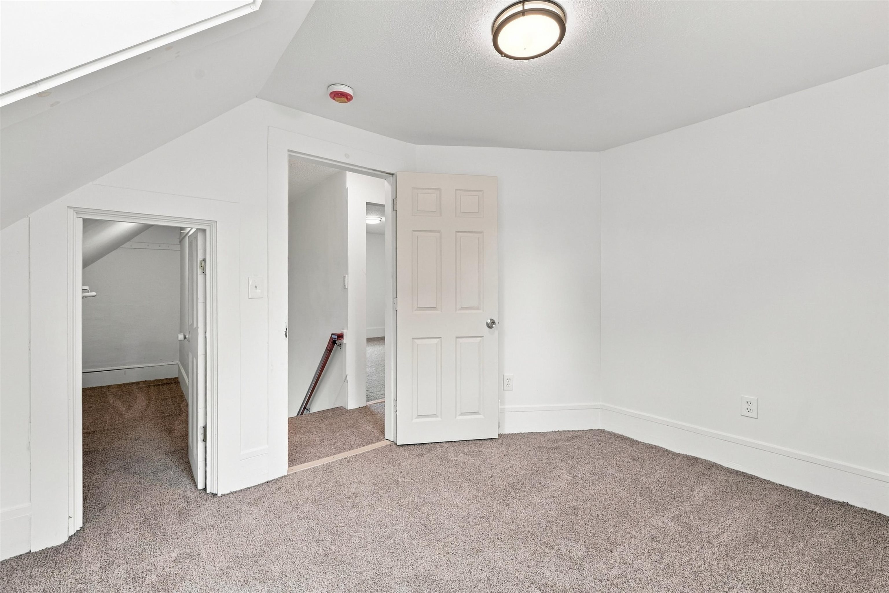 128 Marlboro Street Property Photo 29